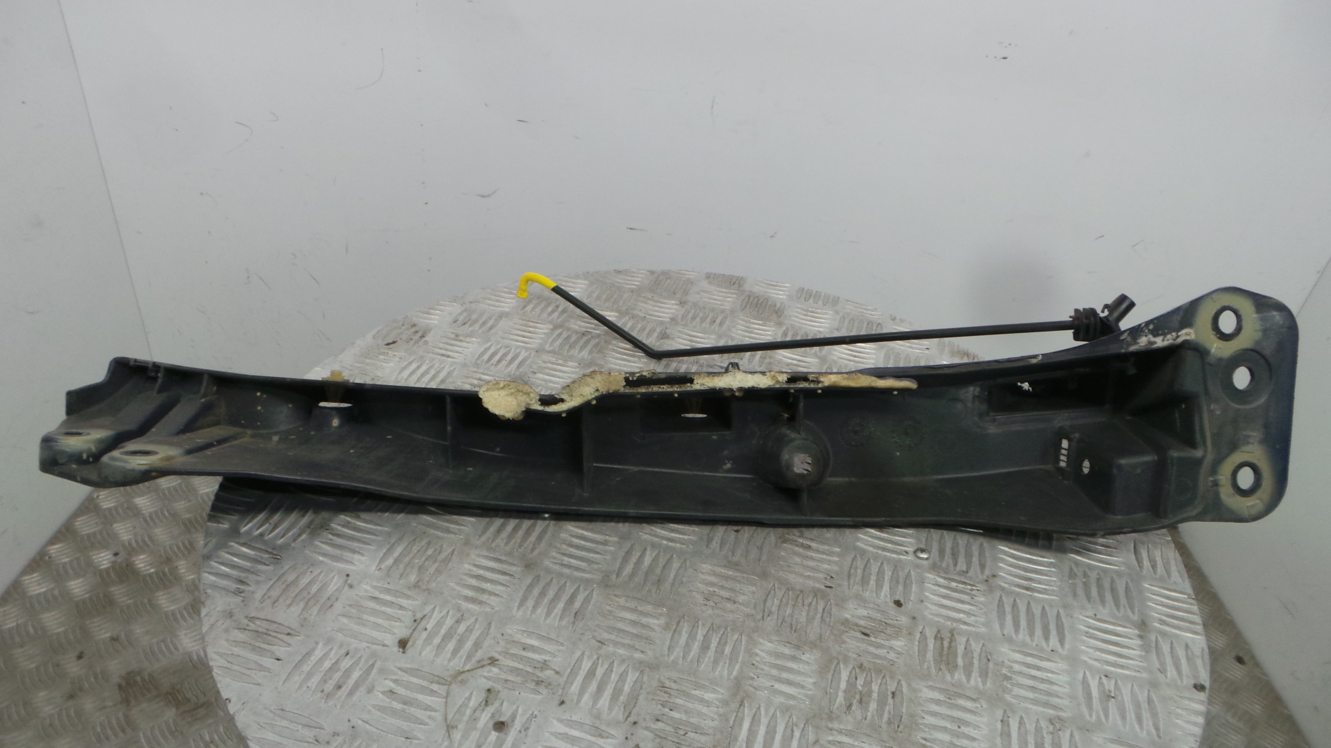 Frente em Fibra ou Chapa 8200314930 - RENAULT CLIO III (BR0/1, CR0/1)-37049793