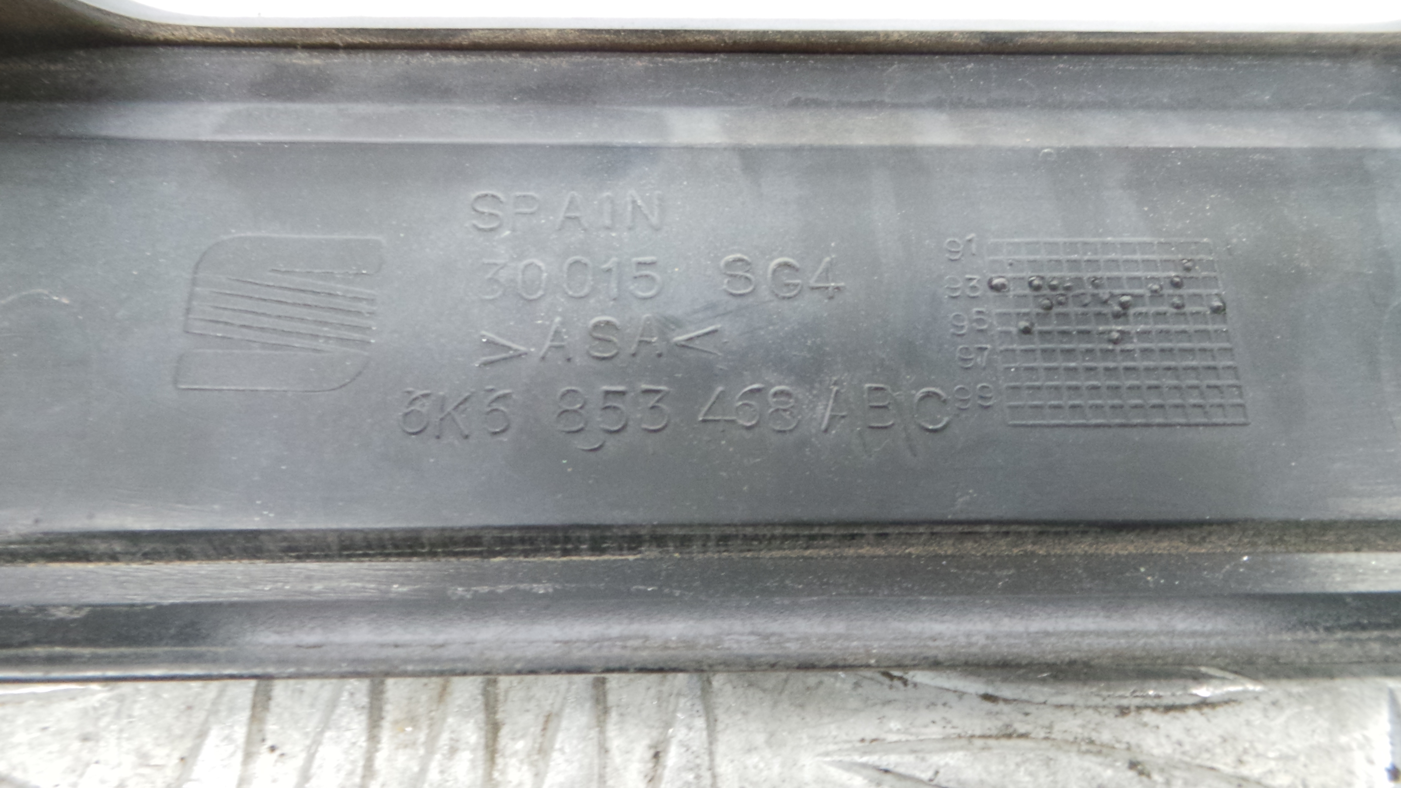 Puxador Exterior da Tampa da Mala 6K6853467 - SEAT IBIZA II (6K1), IBIZA Mk II (6K1)-37049812