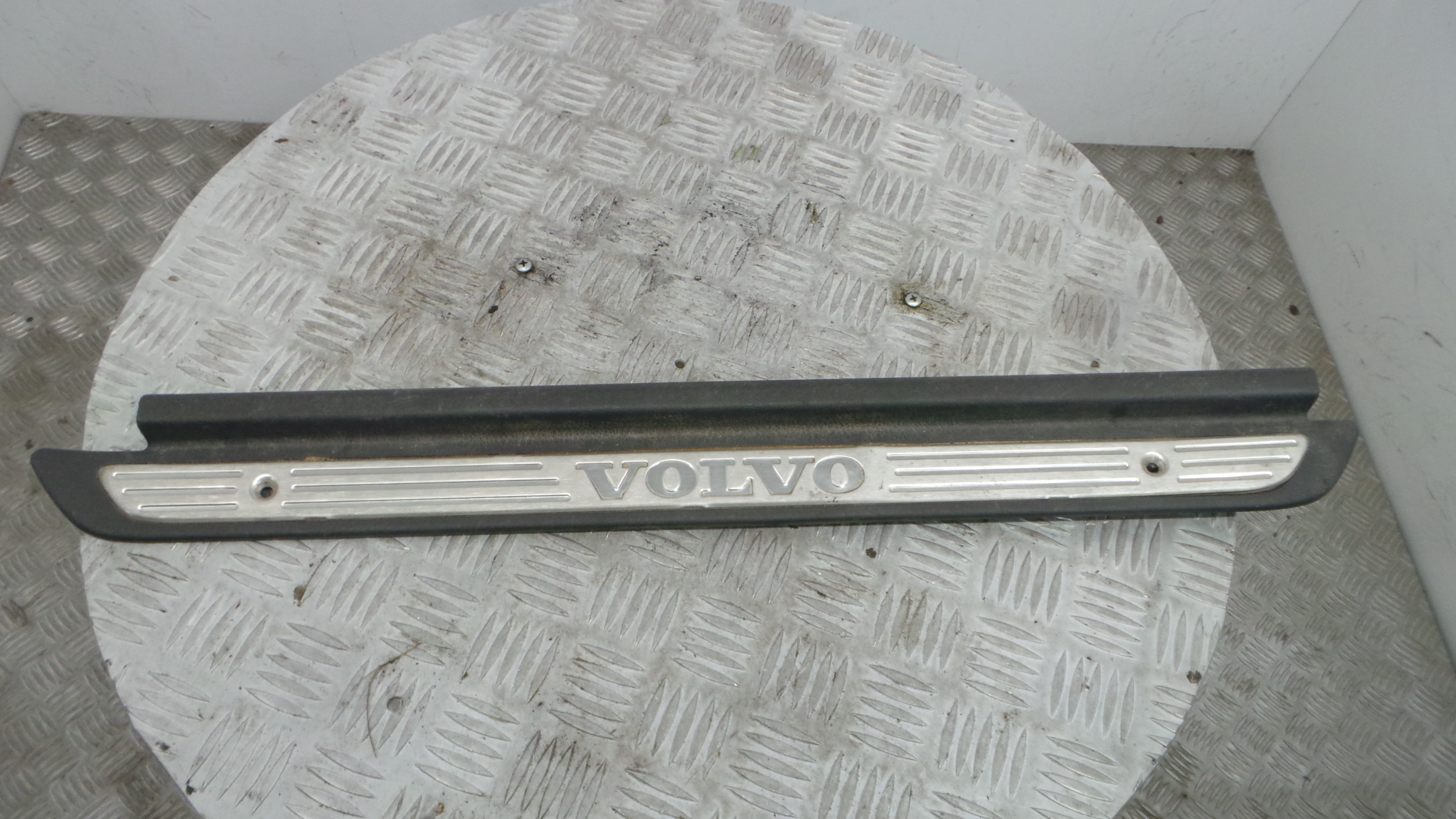 Soleira Da Porta 30818422 - VOLVO V40 Combi (645)-37049819