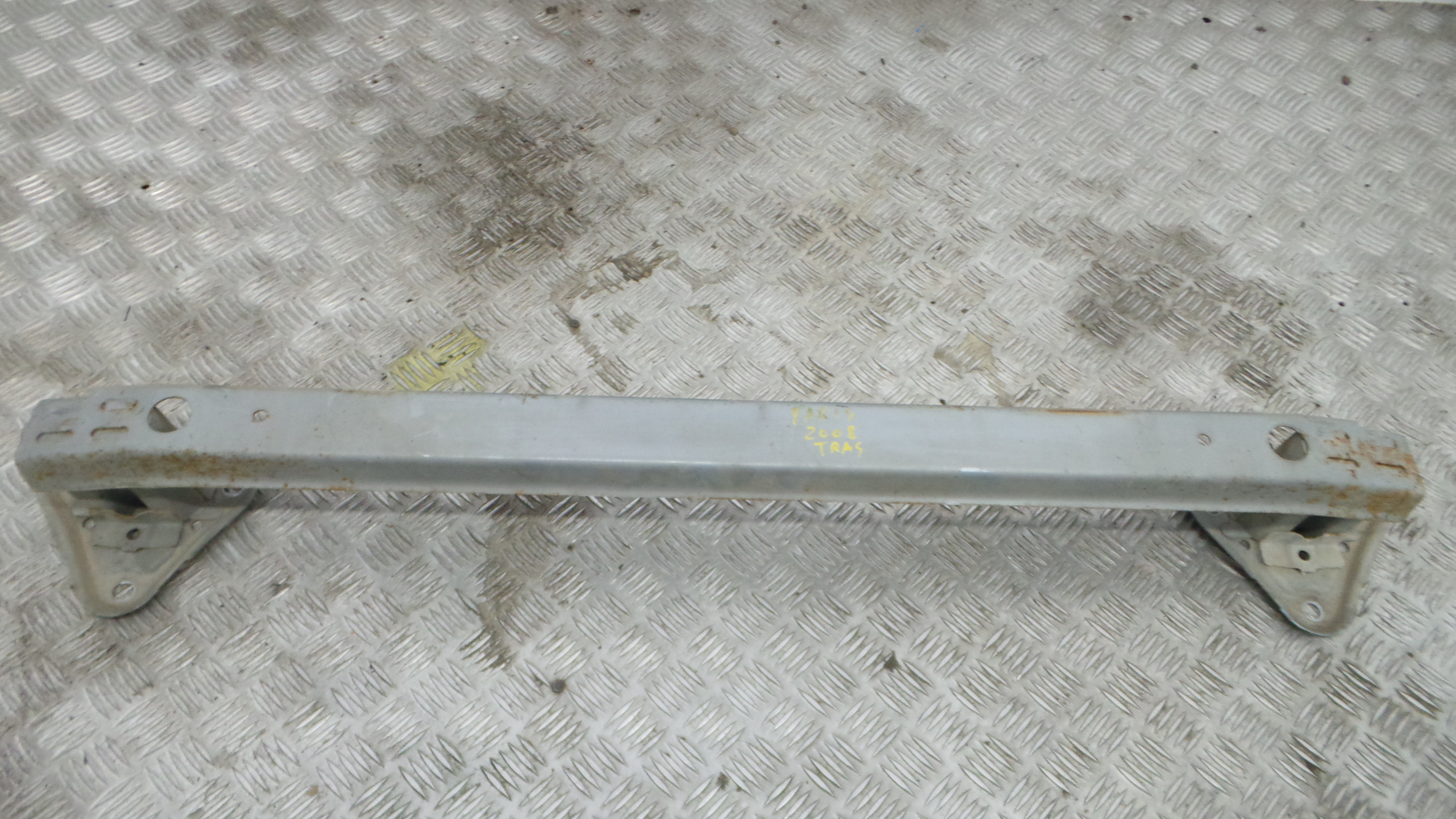Reforco do Para Choques Traseiro  52023-0D010 - TOYOTA YARIS (_P9_), YARIS/VITZ (_P9_)-37049920