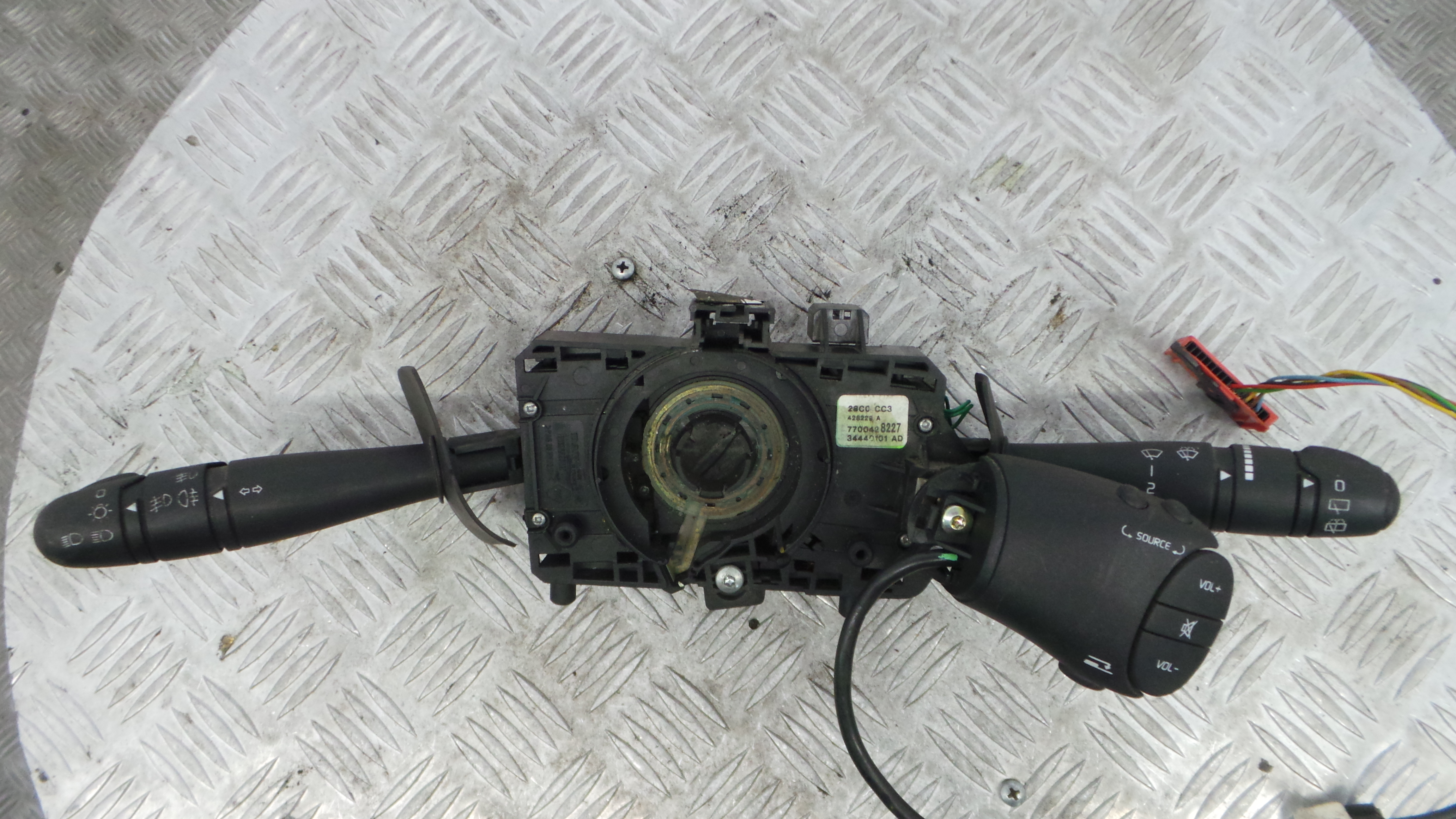 Manete / Comando dos Piscas 7700428227 - RENAULT MEGANE I (BA0/1_)-37051327