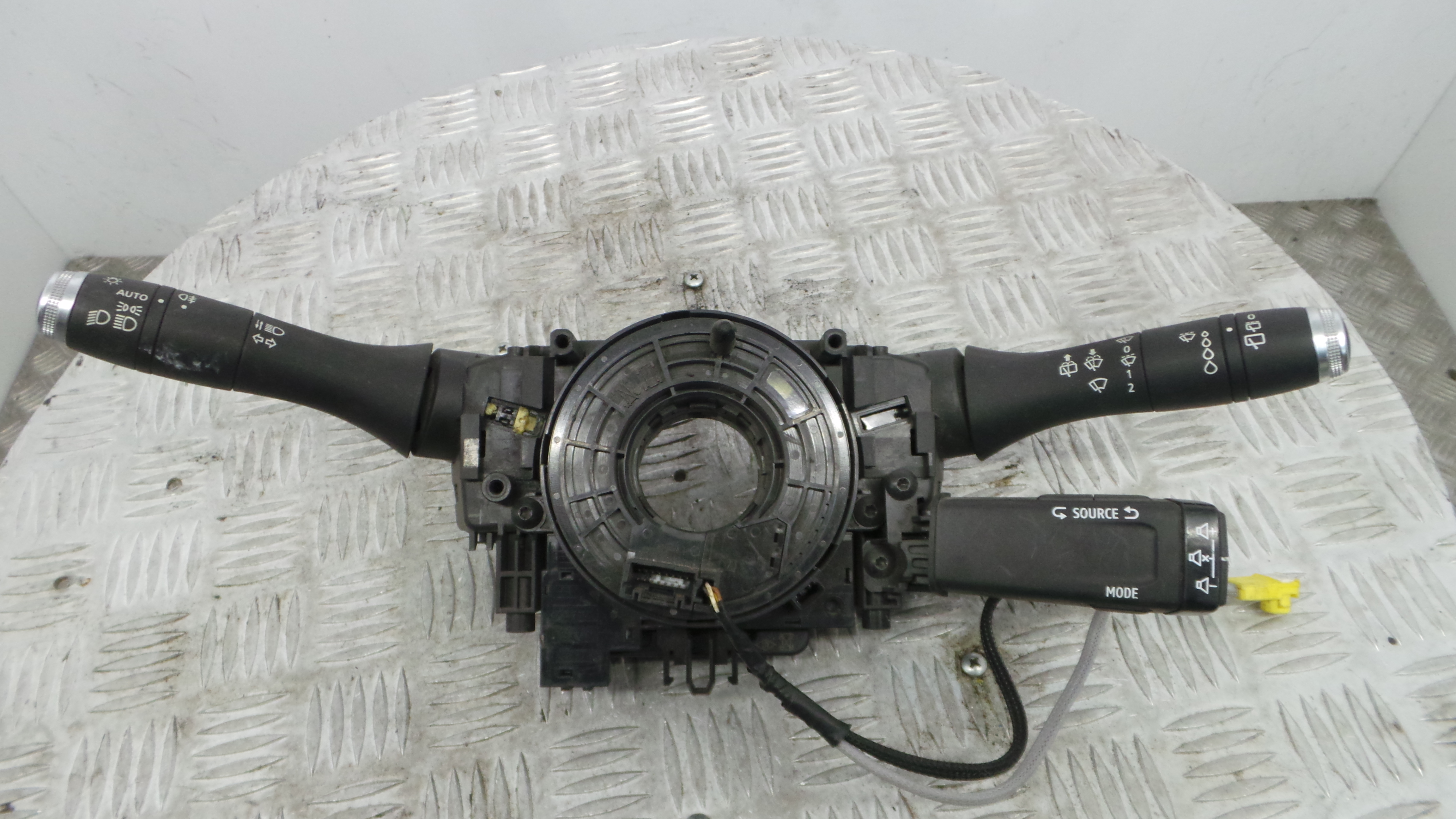 Fita de Airbags 255672748R - RENAULT CLIO V (B7_)-37051332