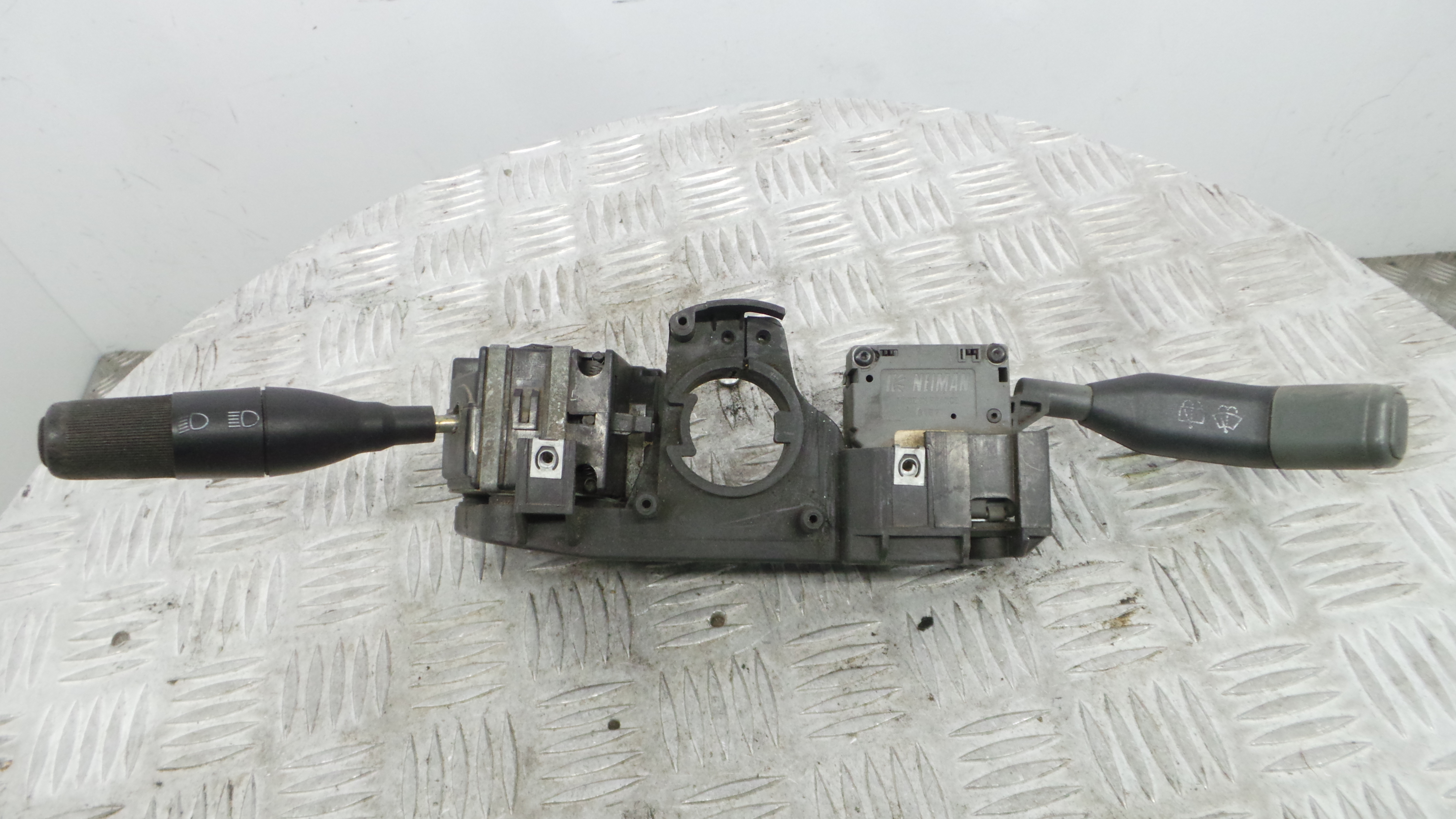 Manete / Comando dos Piscas  - RENAULT CLIO I (B/C57_, 5/357_)-37051417