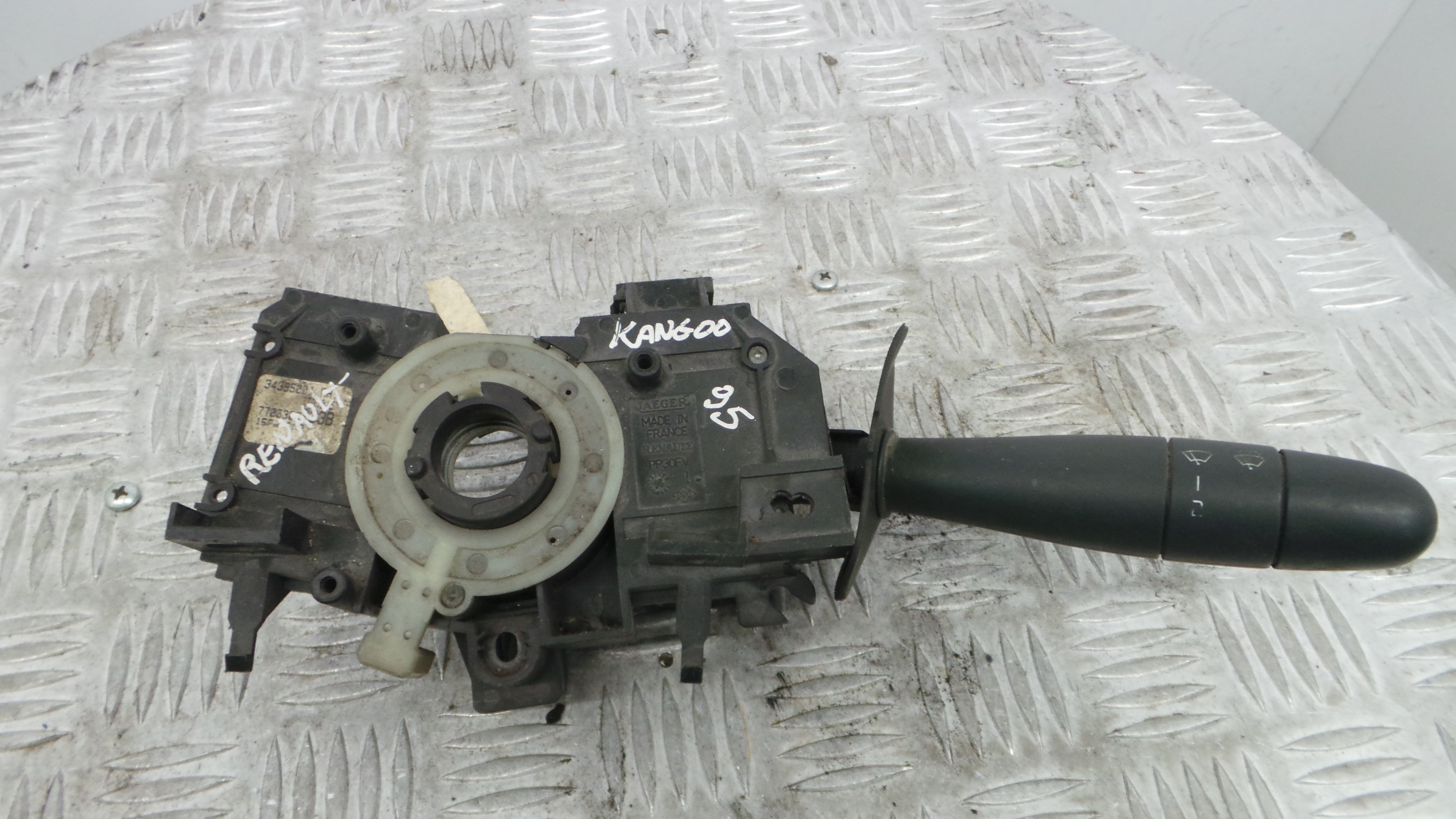 Comando de Limpa Para Brisas 7700308733B - RENAULT KANGOO (KC0/1_)-37051529