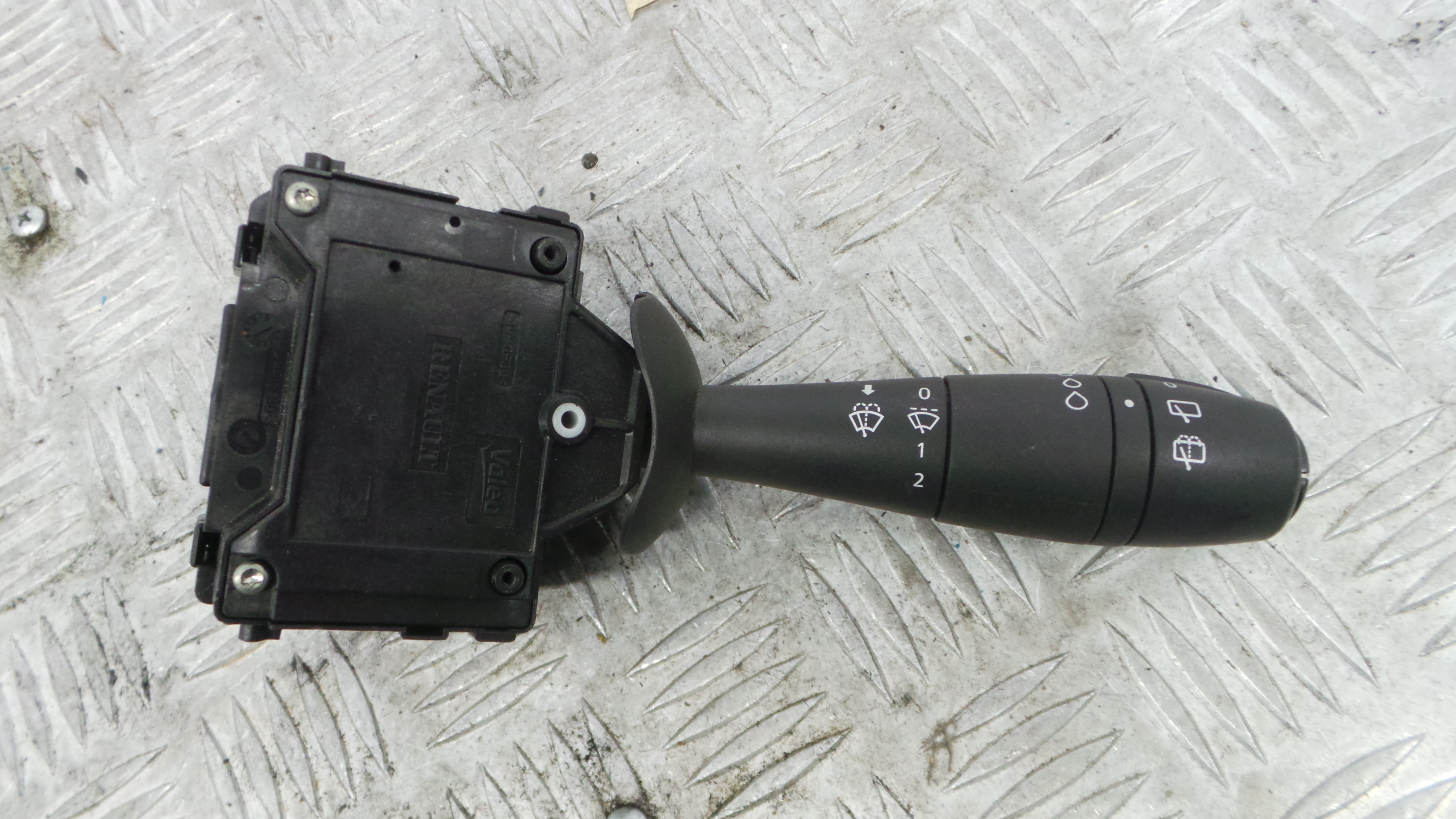 Comando de Limpa Para Brisas E10670313 - RENAULT CLIO IV (BH_)-37051927