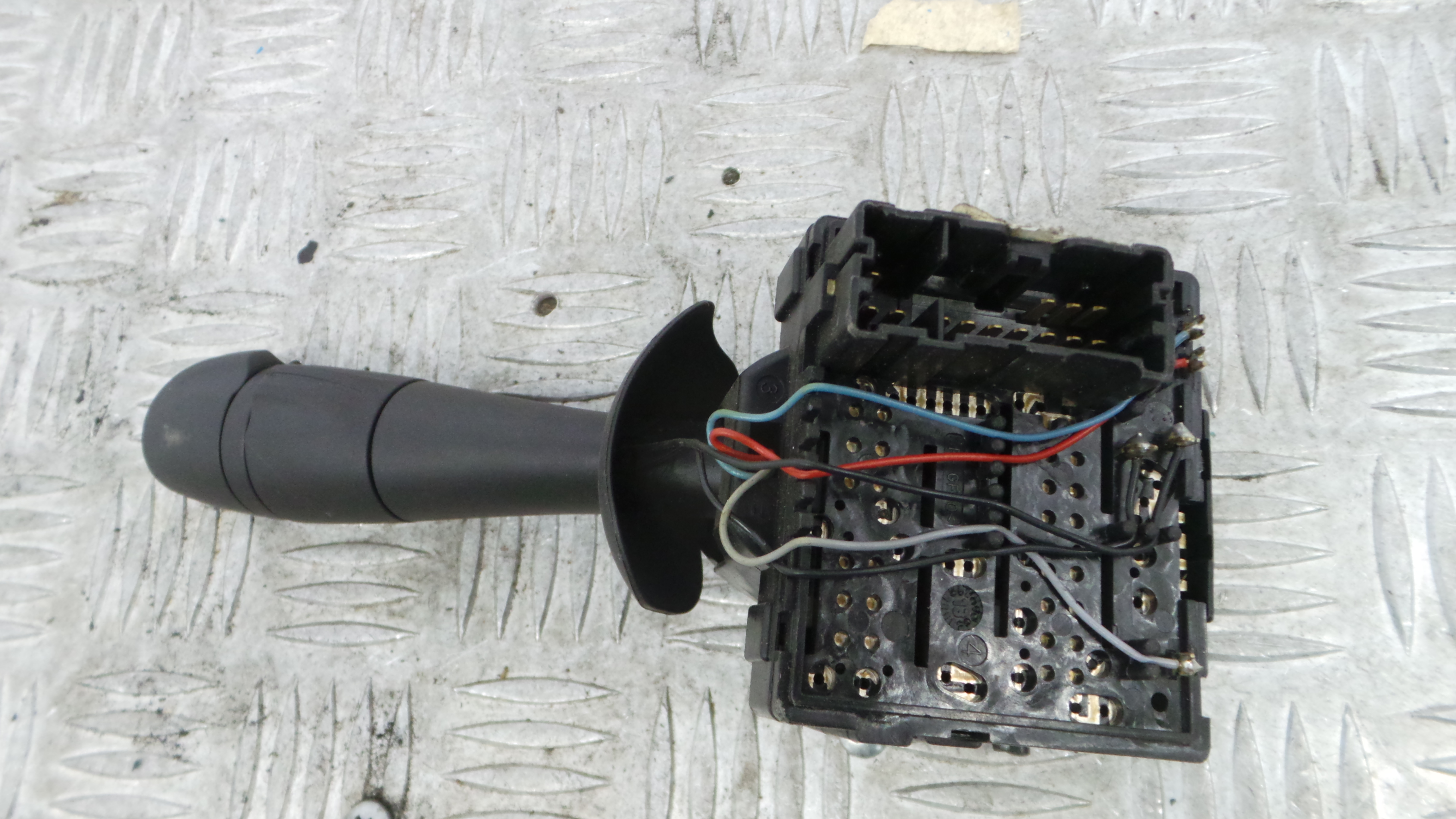 Comando de Limpa Para Brisas 255671163R - RENAULT CLIO IV (BH_)-37051933