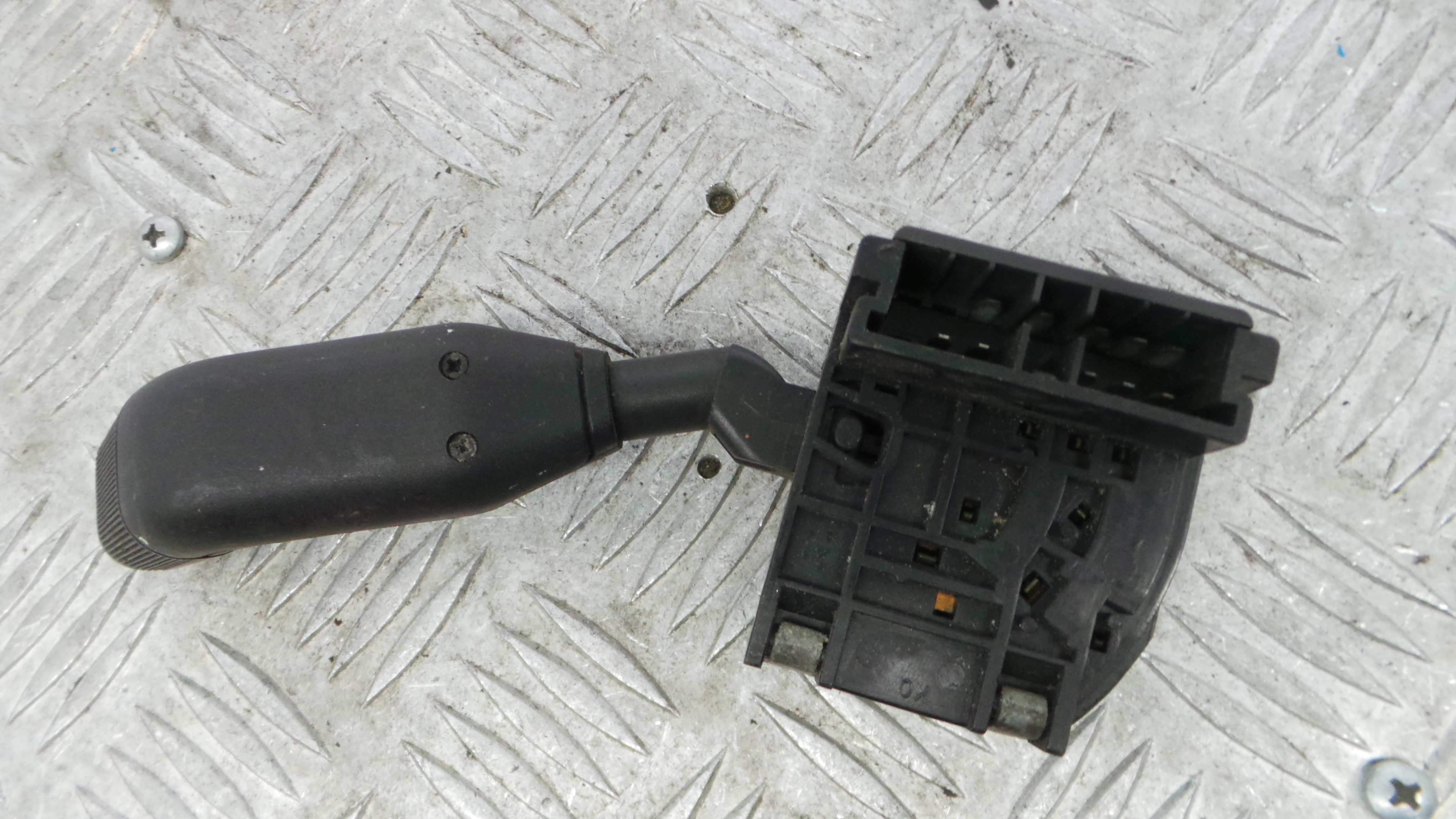 Comando de Limpa Para Brisas  - RENAULT 19 II (B/C53_), 19 Mk II (B/C53_)-37051985