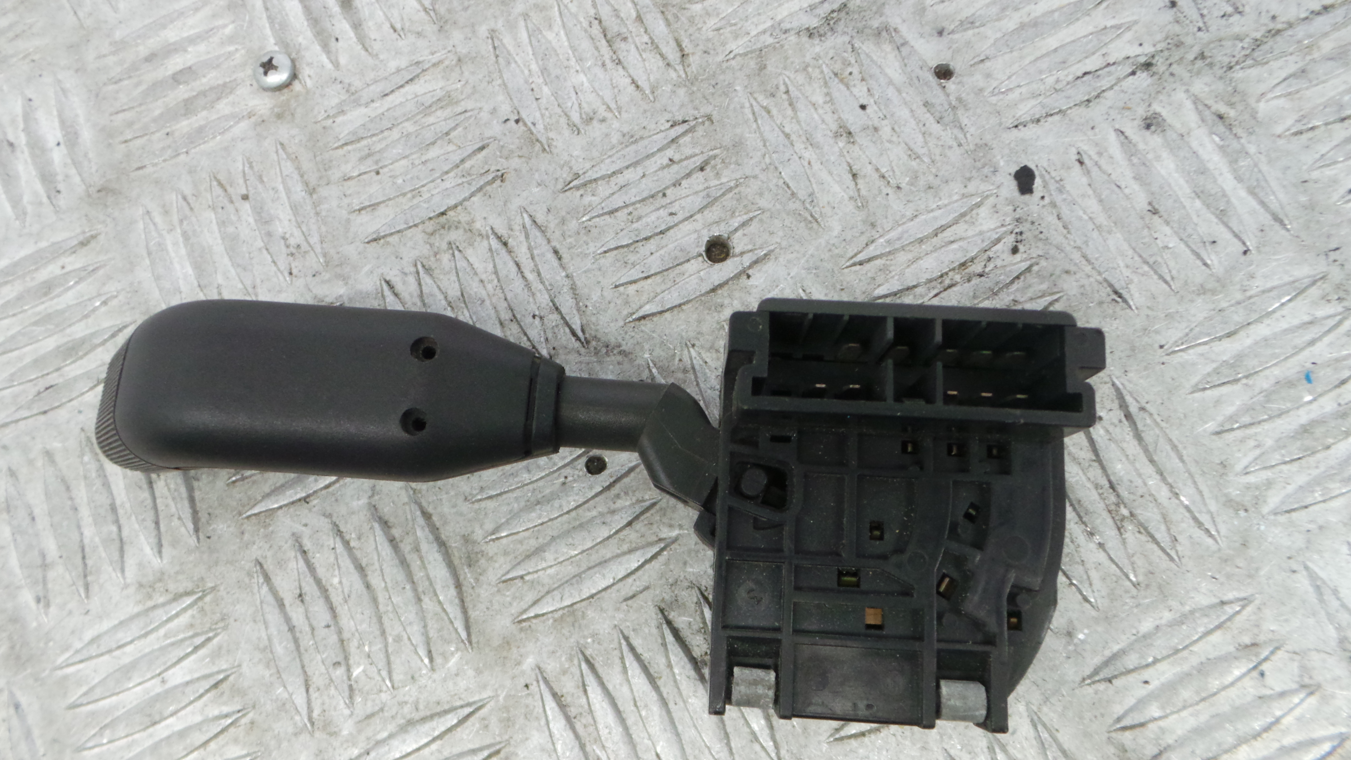 Comando de Limpa Para Brisas  - RENAULT 19 II (B/C53_), 19 Mk II (B/C53_)-37051996