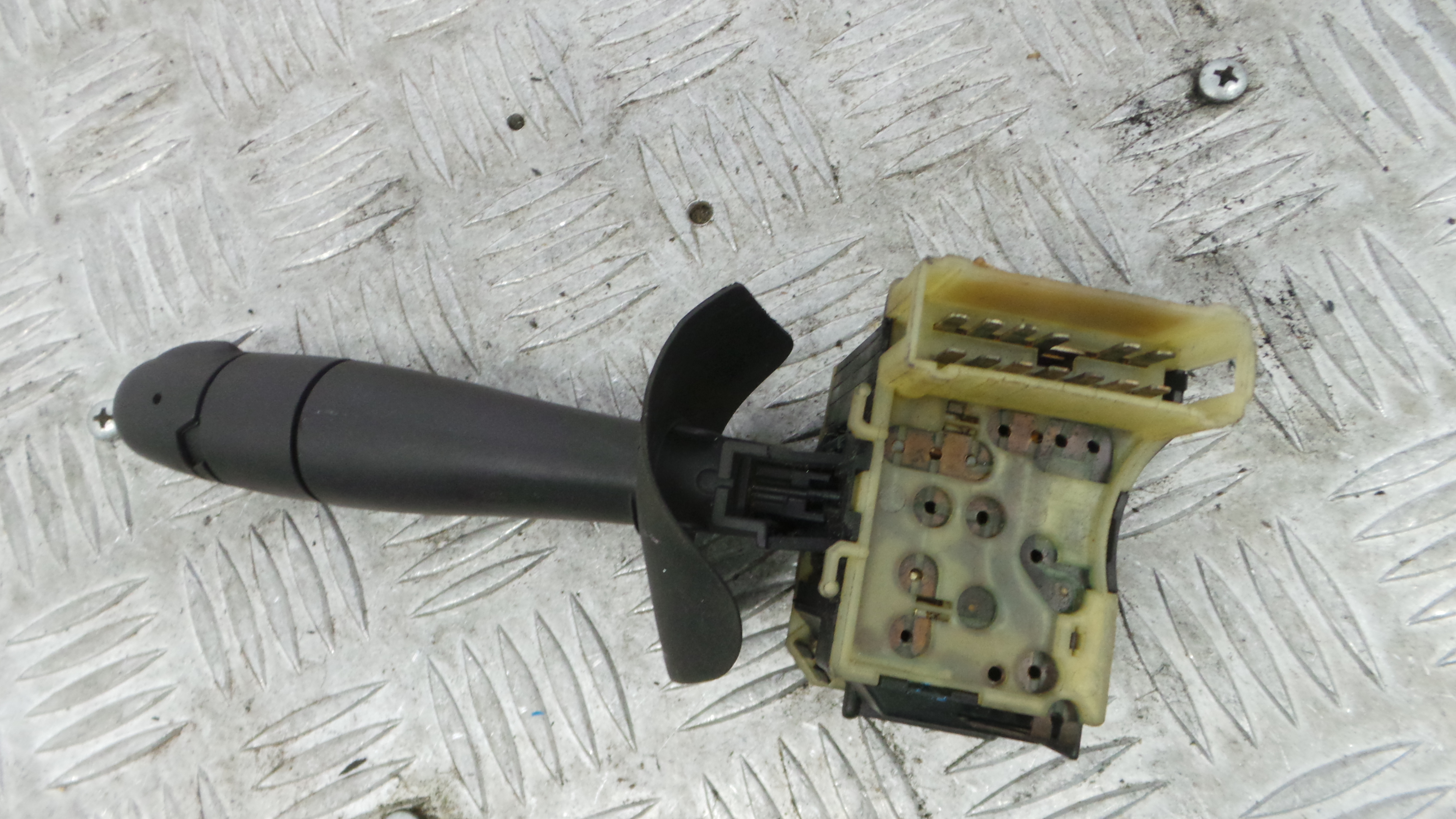 Comando de Limpa Para Brisas 37012A - RENAULT CLIO II (BB_, CB_), CLIO Mk II (BB_, CB_)-37052085