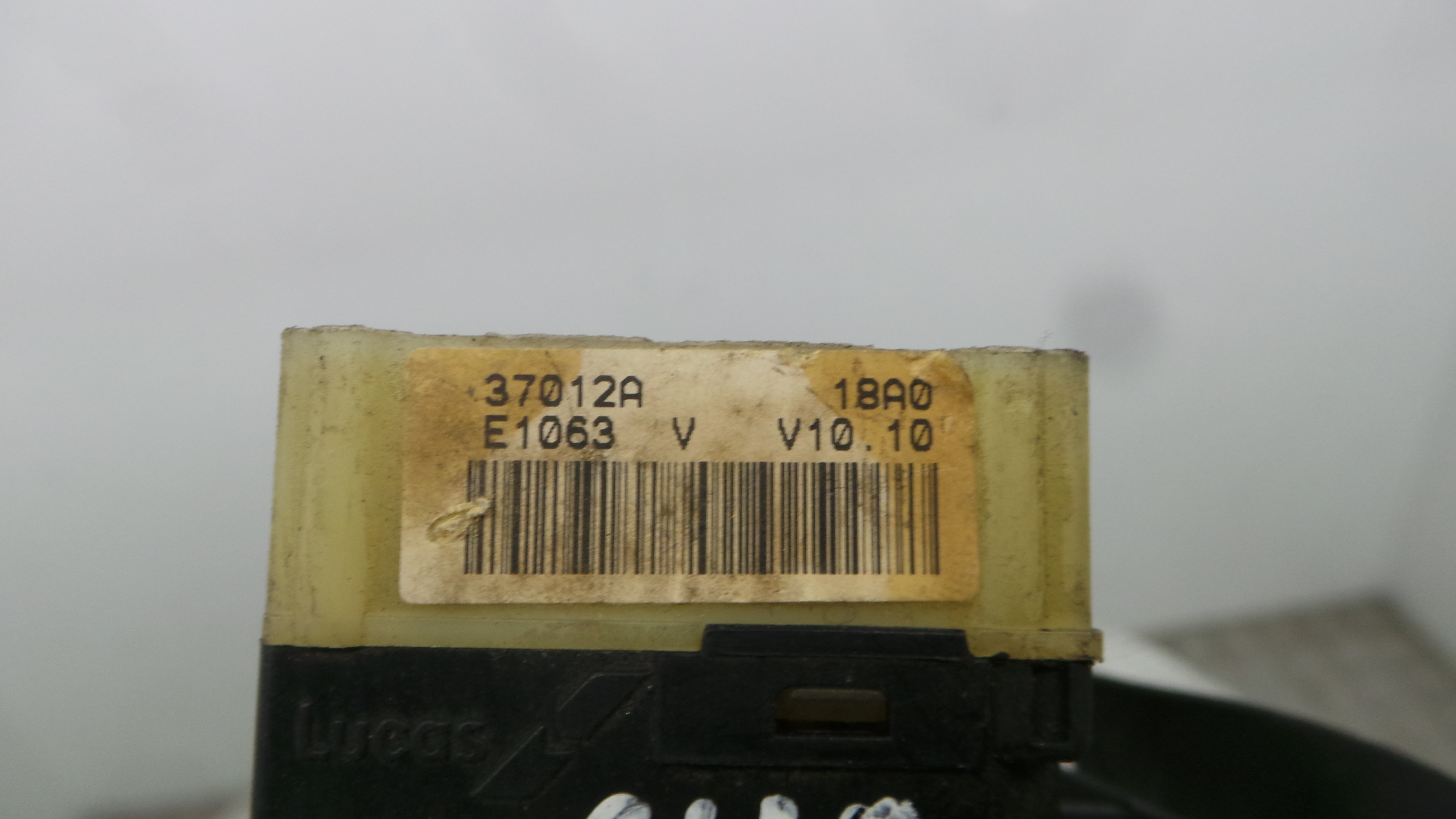 Comando de Limpa Para Brisas 37012A - RENAULT CLIO II (BB_, CB_), CLIO Mk II (BB_, CB_)-37052085