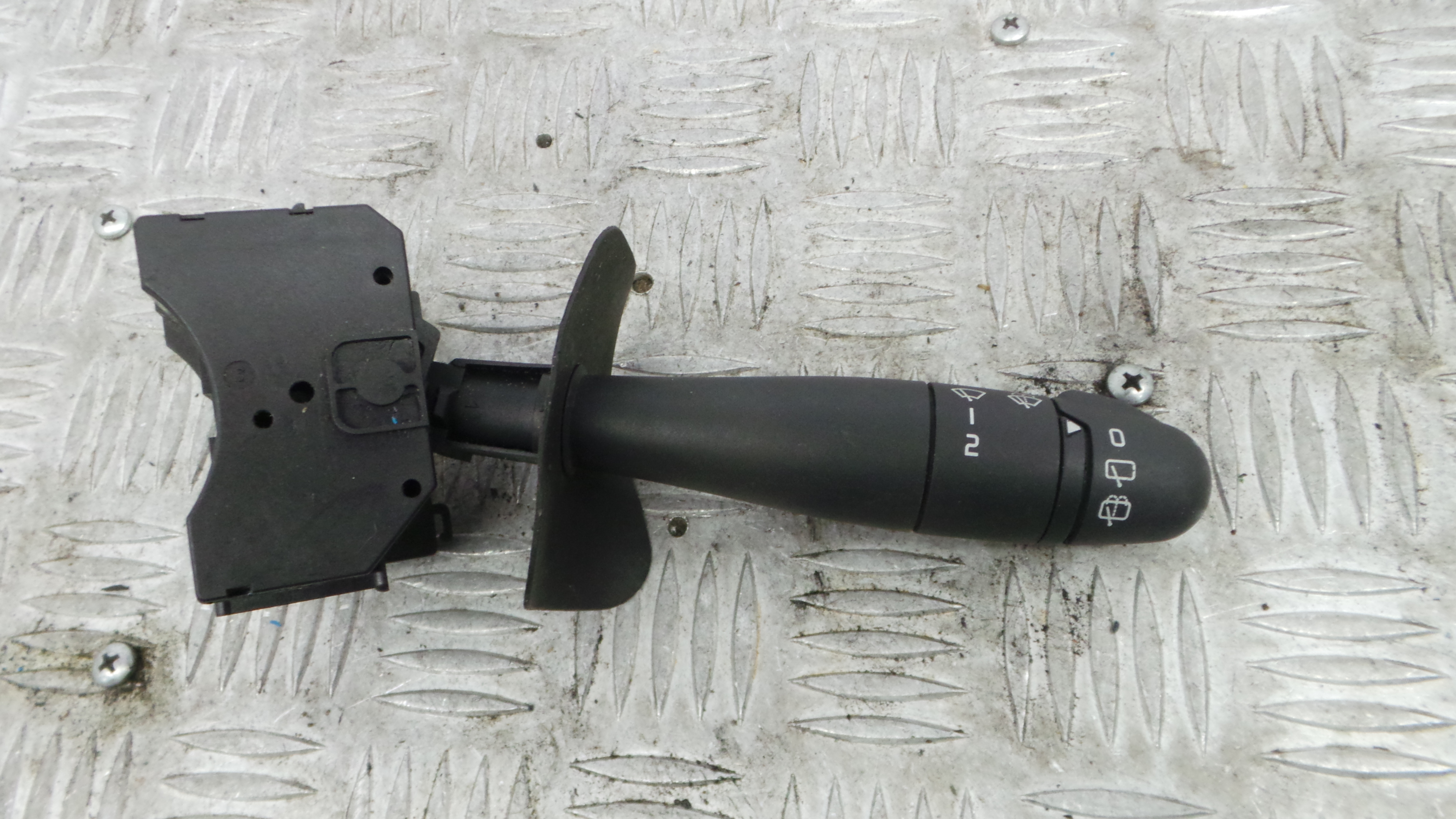 Comando de Limpa Para Brisas  - RENAULT CLIO II (BB_, CB_), CLIO Mk II (BB_, CB_)-37052091