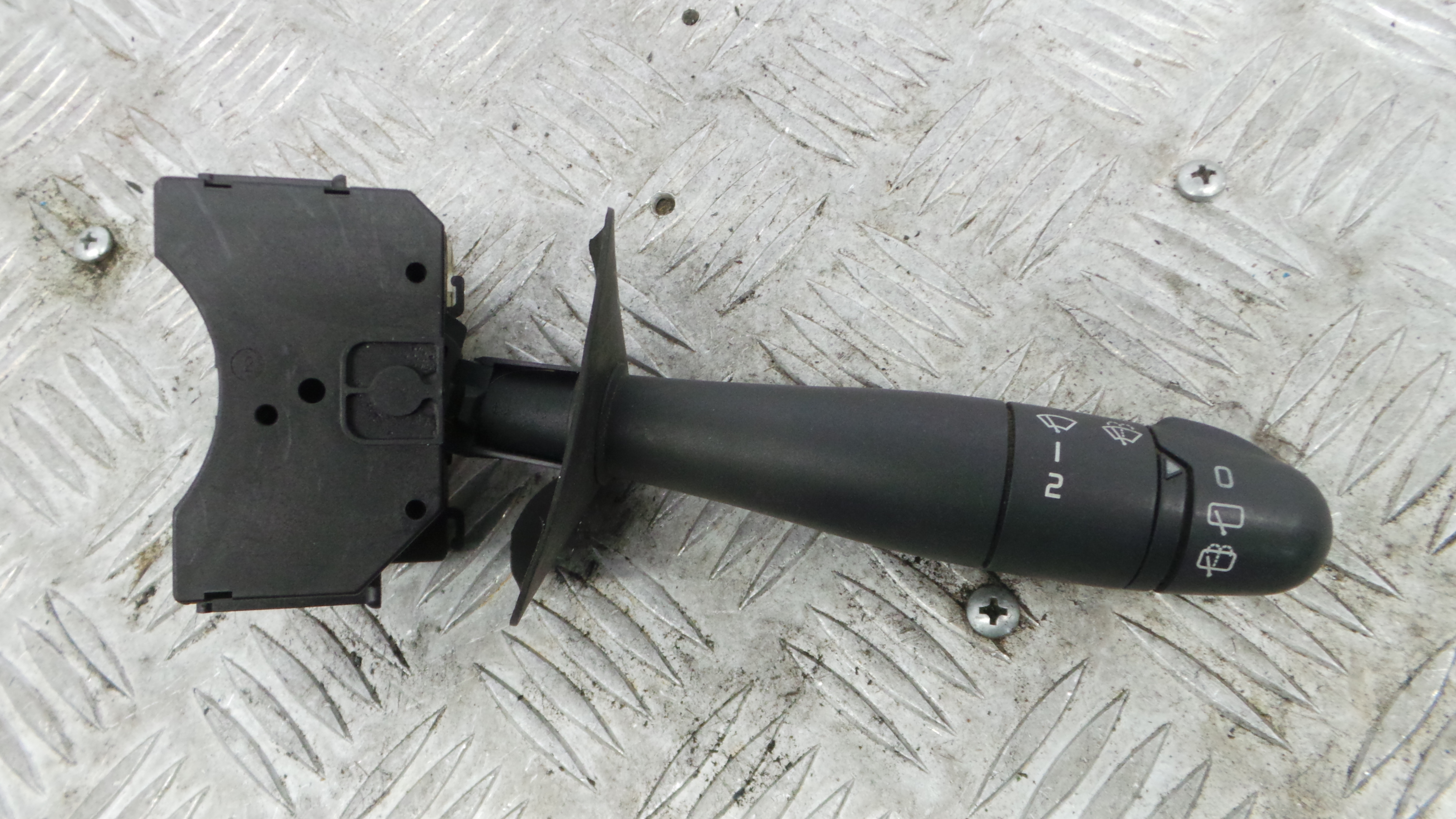 Comando de Limpa Para Brisas  - RENAULT CLIO II (BB_, CB_), CLIO Mk II (BB_, CB_)-37052097
