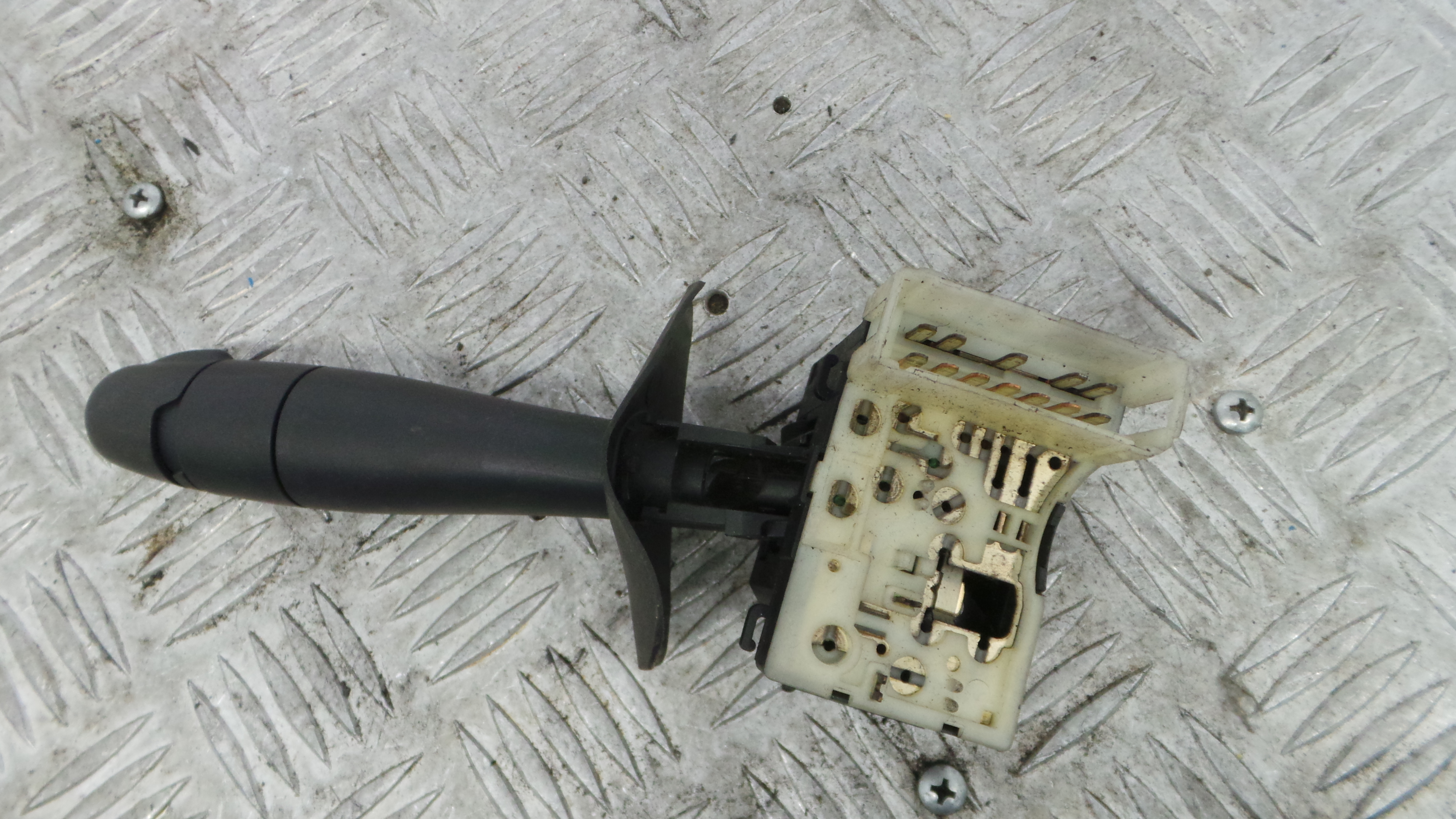 Comando de Limpa Para Brisas - RENAULT CLIO II (BB_, CB_), CLIO Mk II (BB_, CB_)-37052097