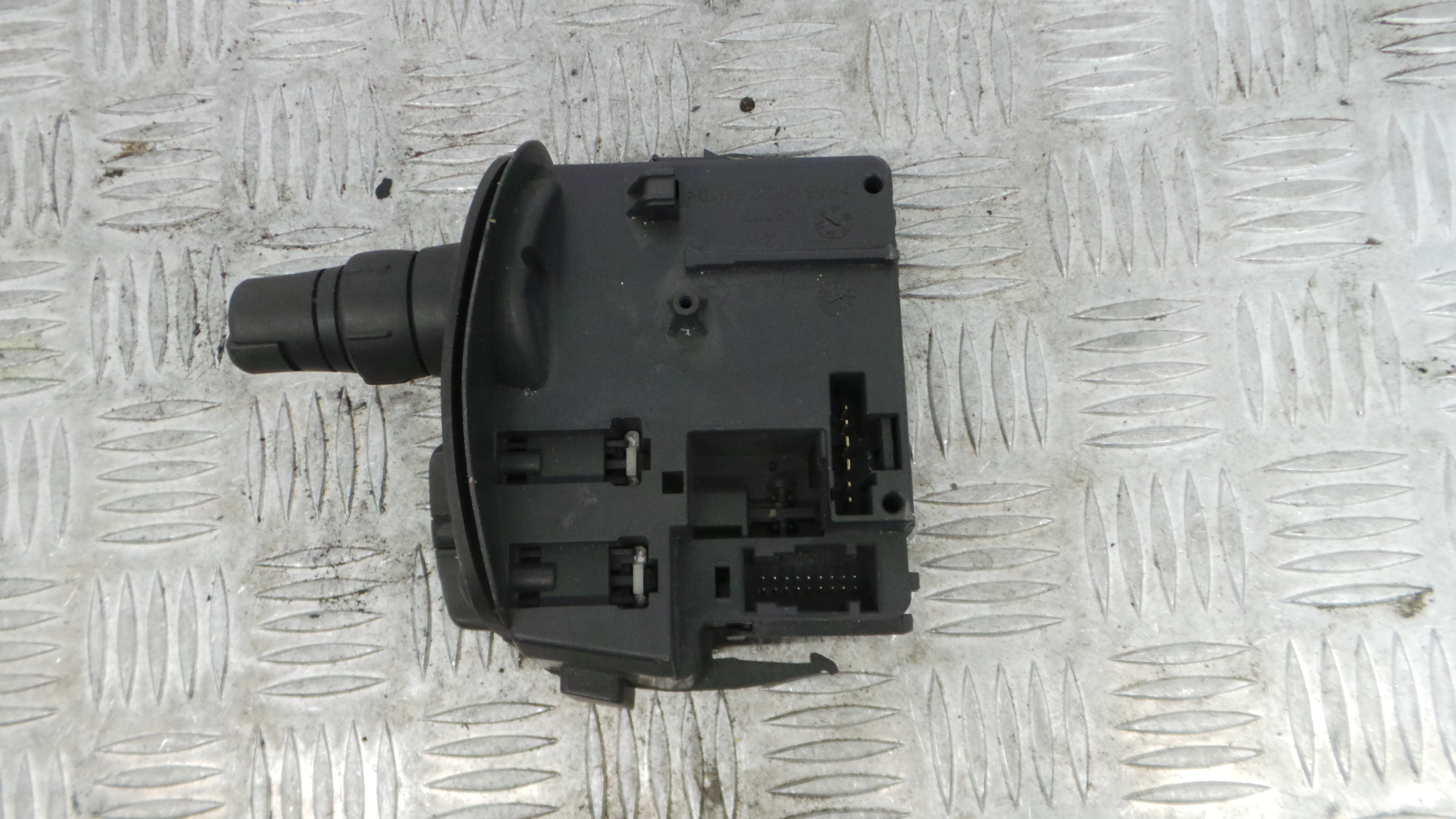 Comando de Limpa Para Brisas 88103009 - RENAULT CLIO III (BR0/1, CR0/1)-37052115