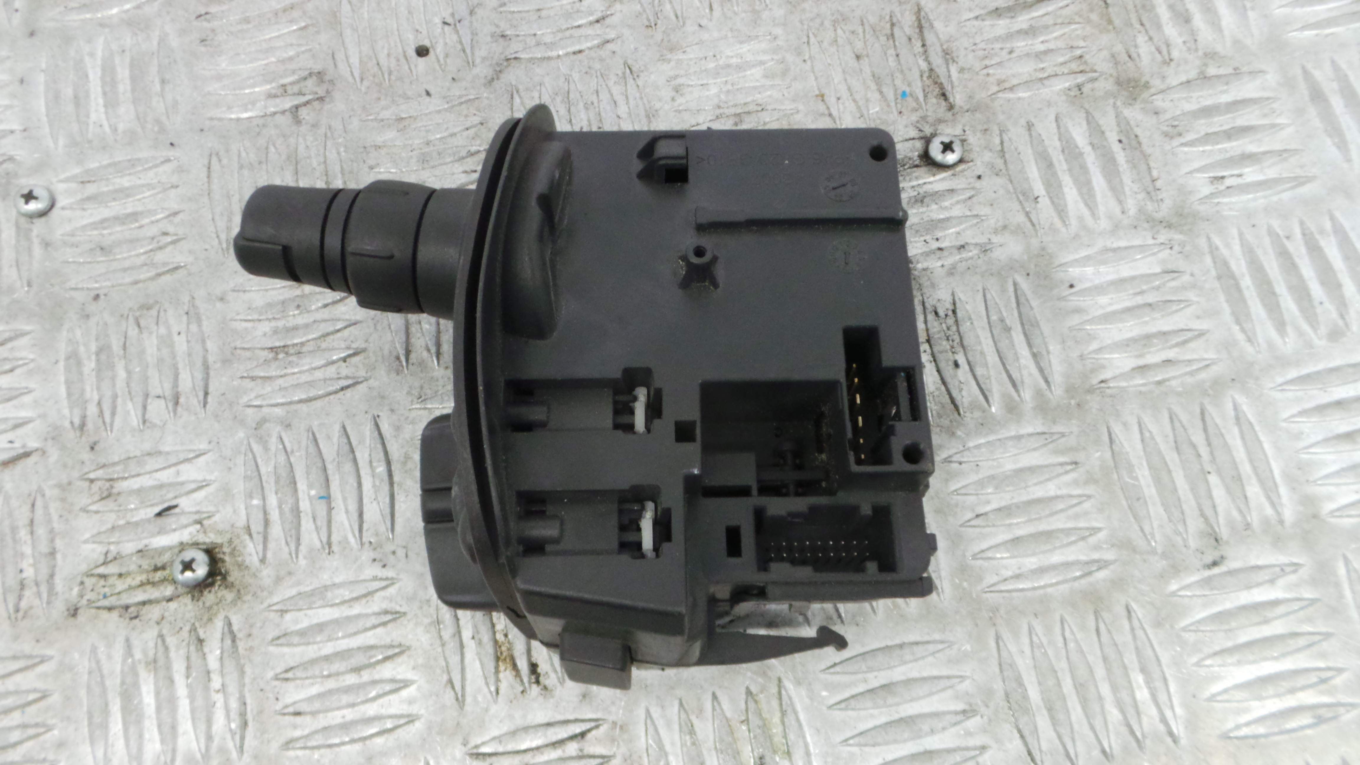 Comando de Limpa Para Brisas 88103009 - RENAULT CLIO III (BR0/1, CR0/1)-37052127