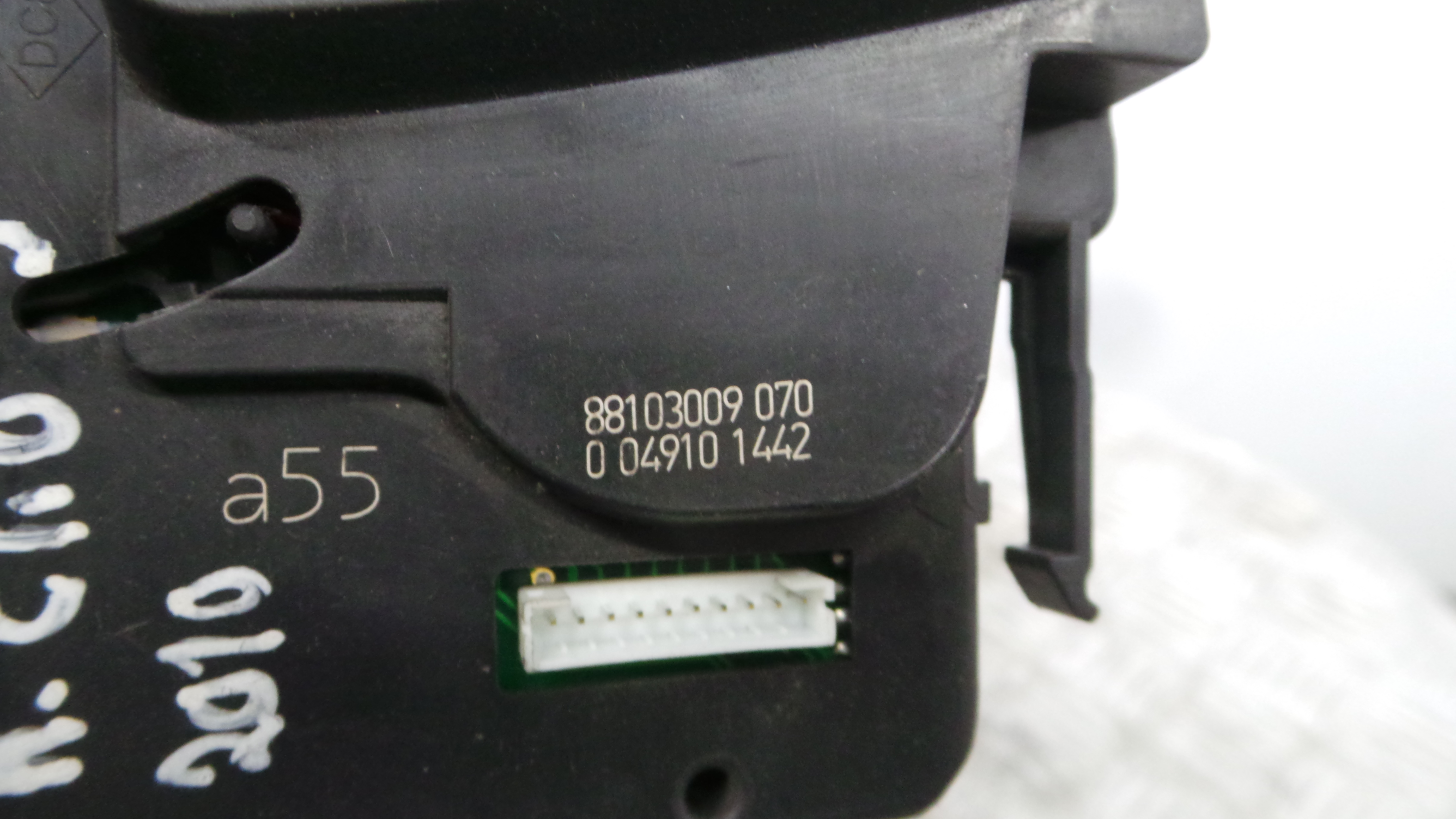 Comando de Limpa Para Brisas 88103009 - RENAULT CLIO III (BR0/1, CR0/1)-37053923