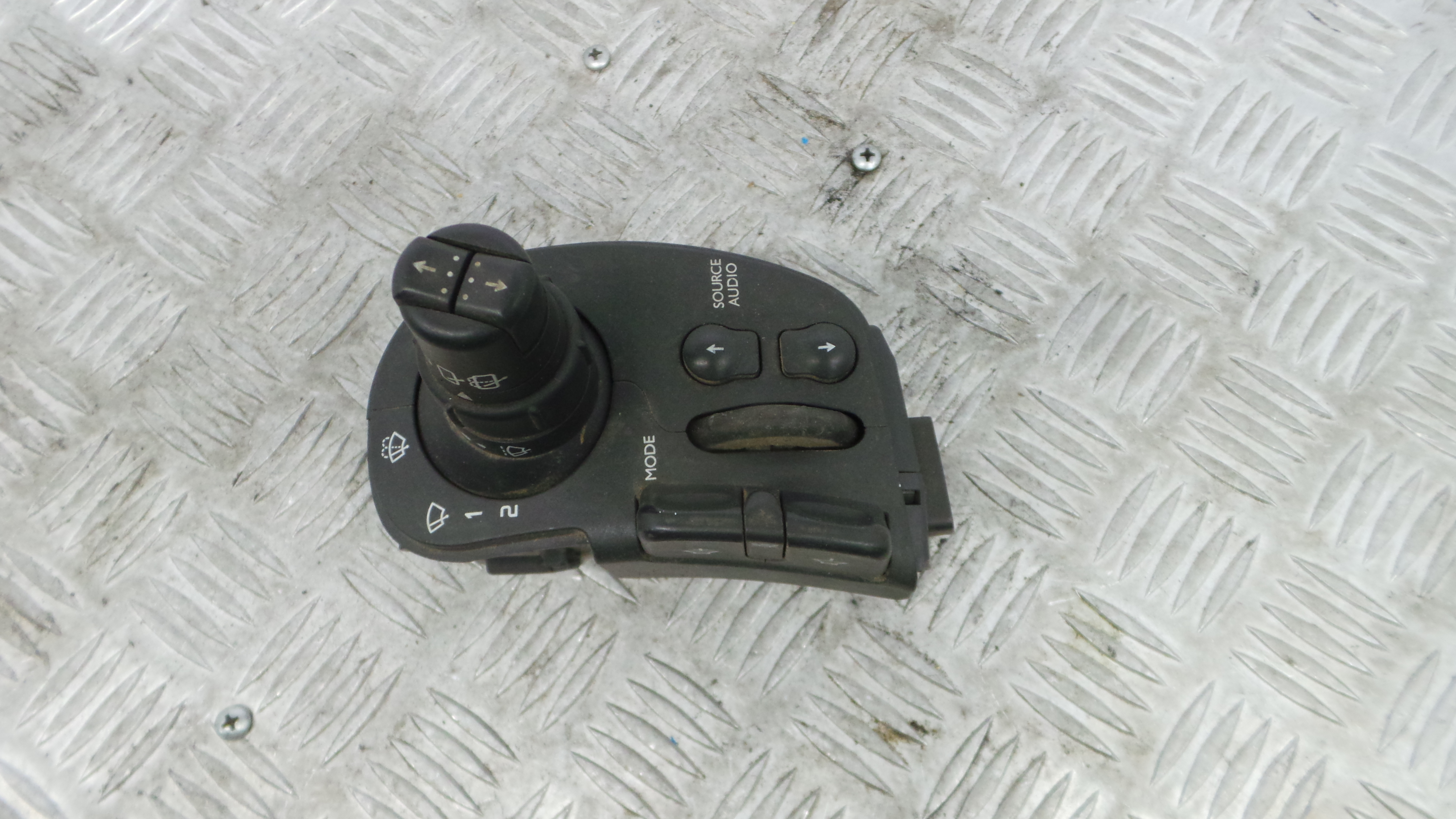 Comando de Limpa Para Brisas 88103009 - RENAULT KANGOO (KC0/1_)-37053972