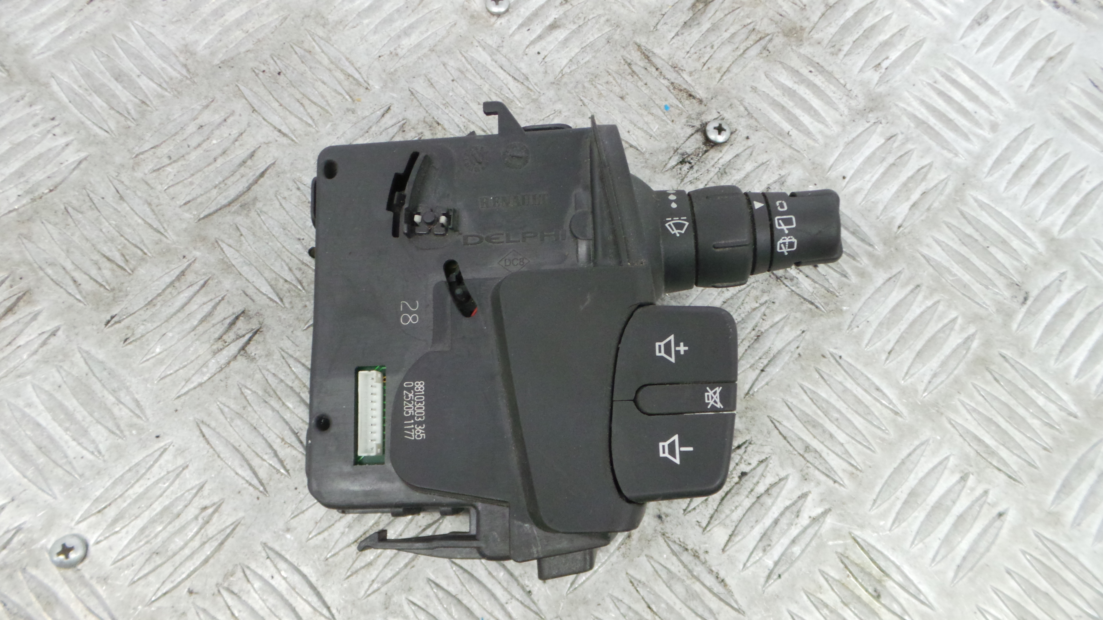 Comando de Limpa Para Brisas 88103003 - RENAULT CLIO III (BR0/1, CR0/1)-37053984