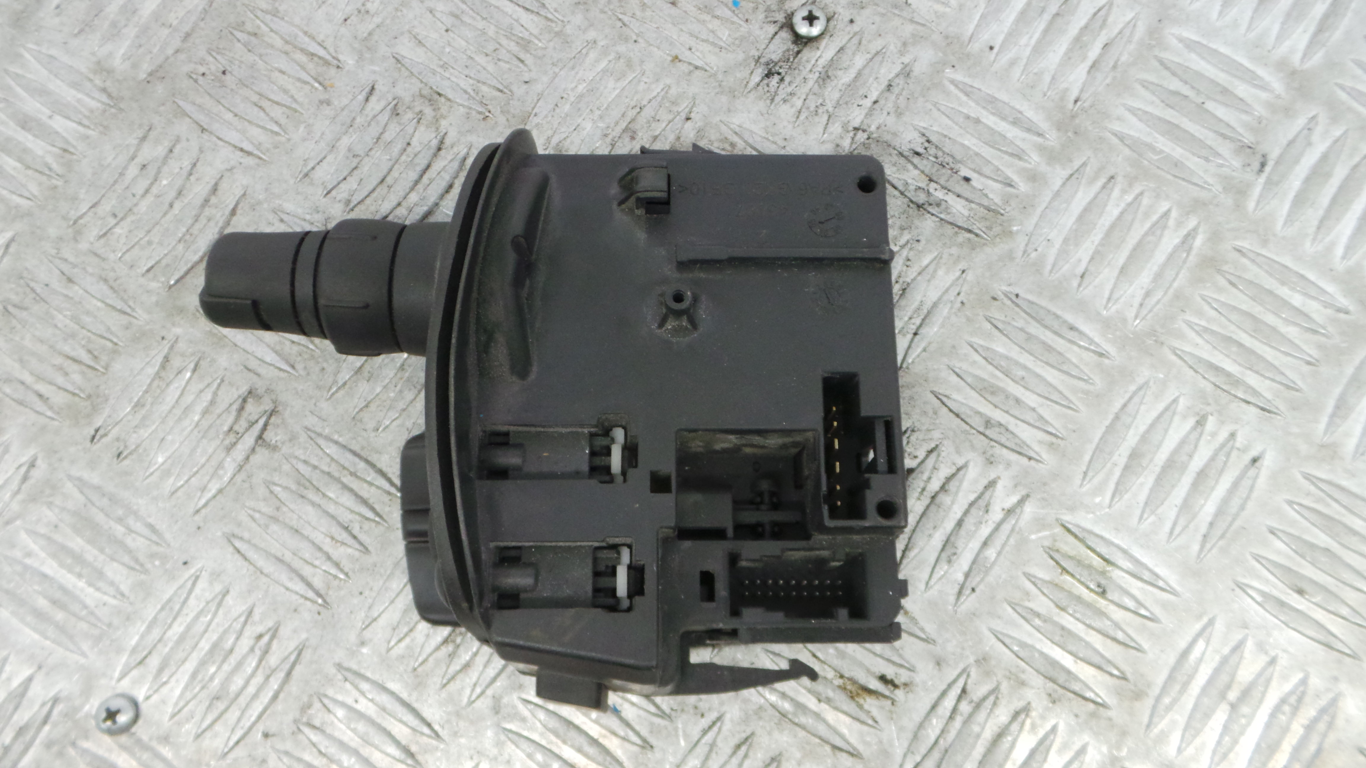 Comando de Limpa Para Brisas 88103003 - RENAULT CLIO III (BR0/1, CR0/1)-37053984