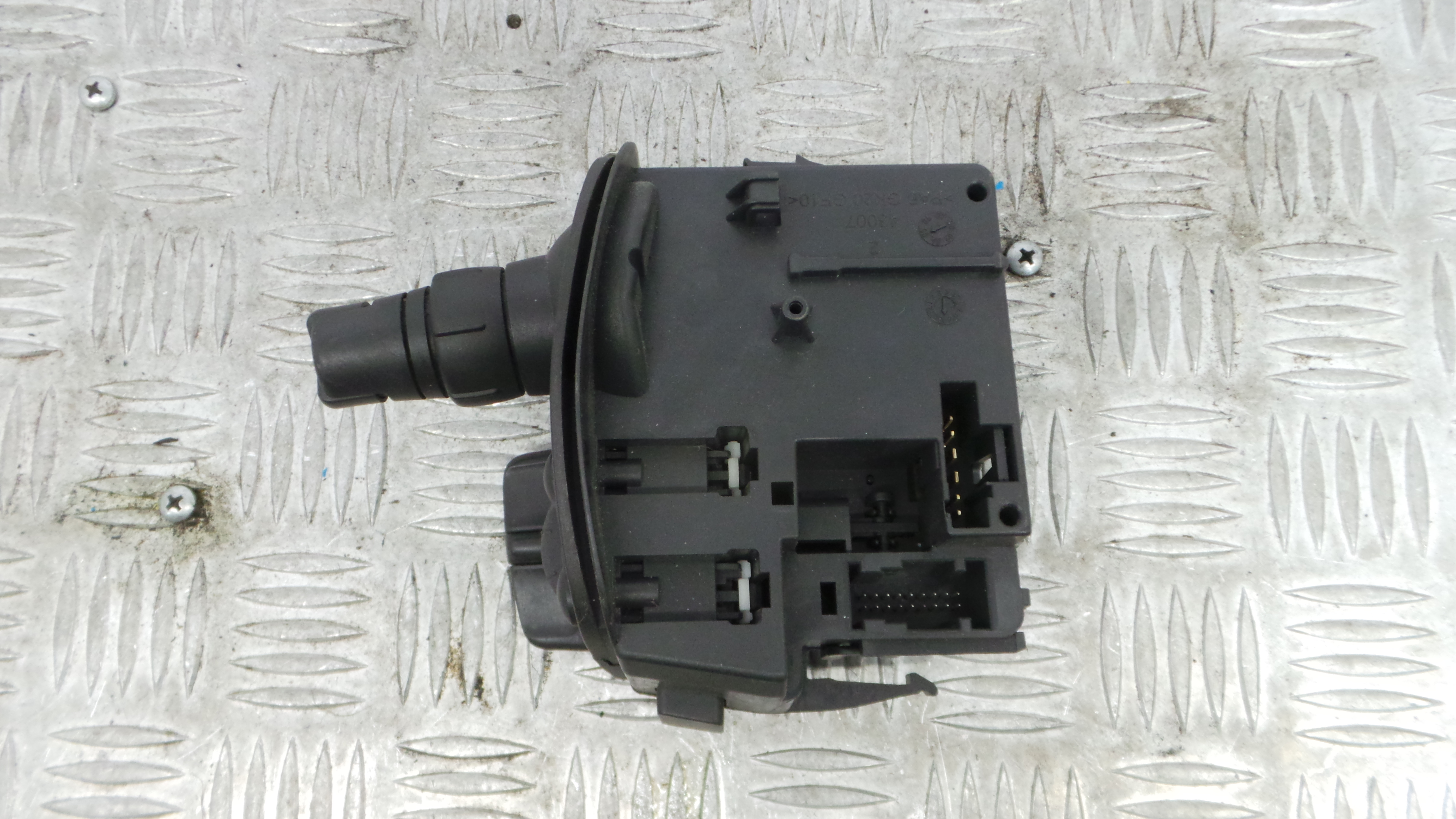 Comando de Limpa Para Brisas 88103003 - RENAULT CLIO III (BR0/1, CR0/1)-37054024