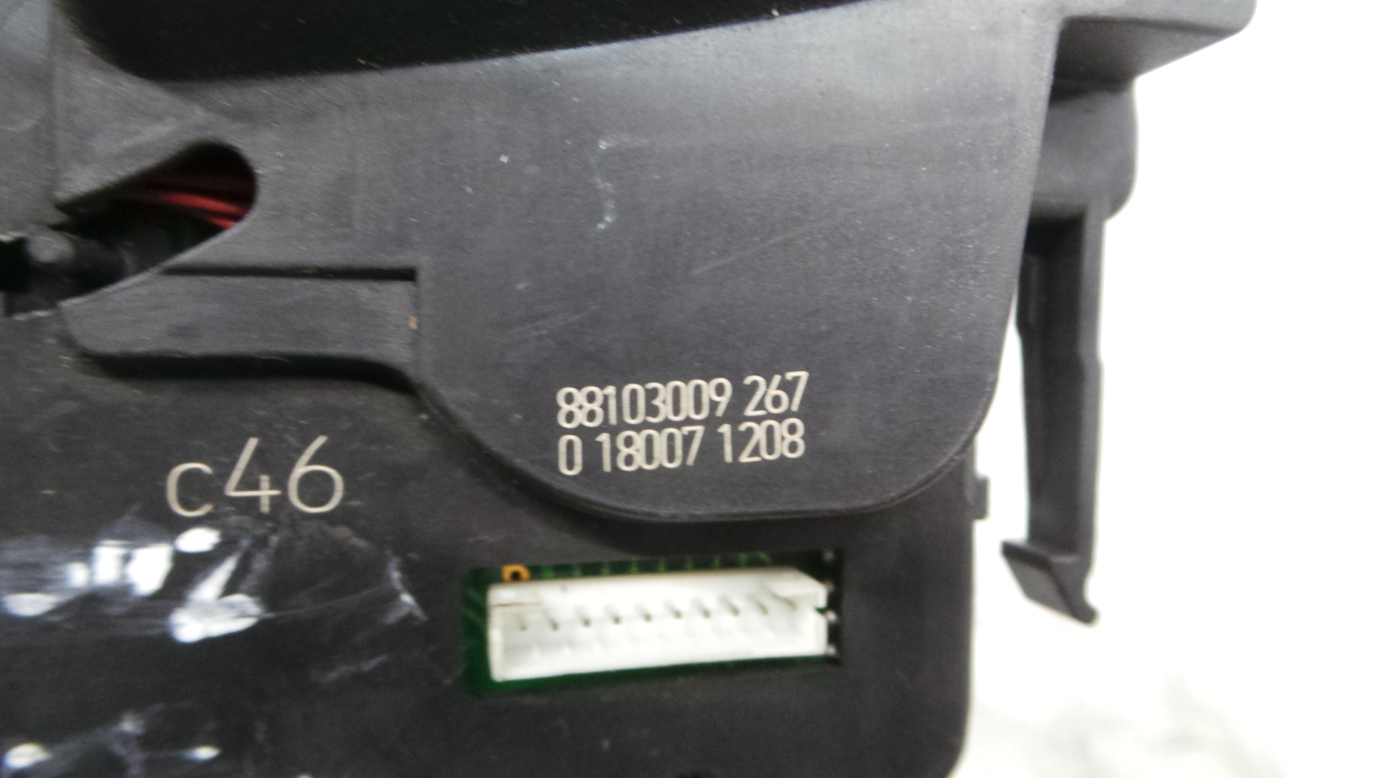 Comando de Limpa Para Brisas 88103009 - RENAULT CLIO III (BR0/1, CR0/1)-37054028