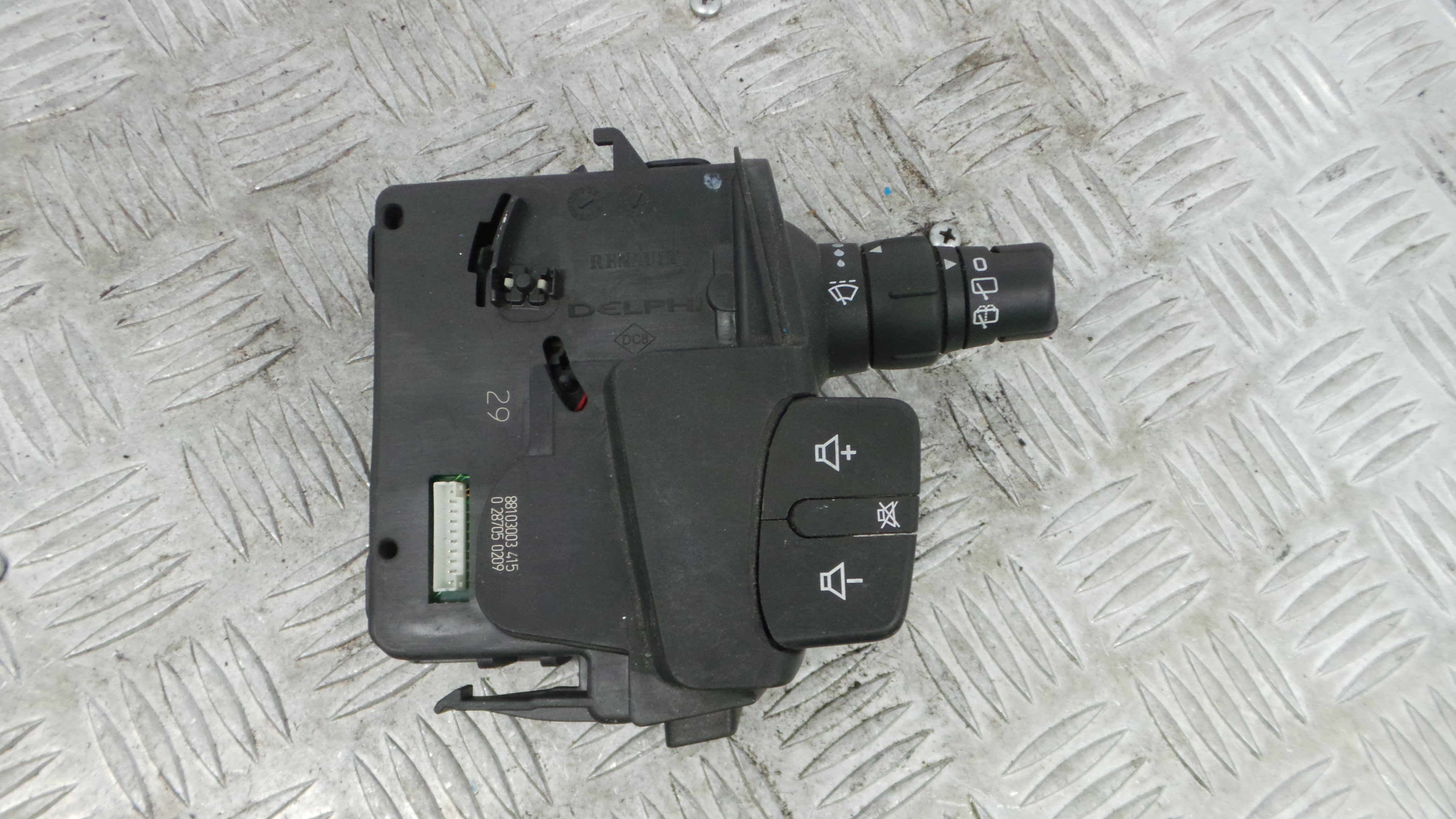 Comando de Limpa Para Brisas 88103003 - RENAULT CLIO III (BR0/1, CR0/1)-37054052