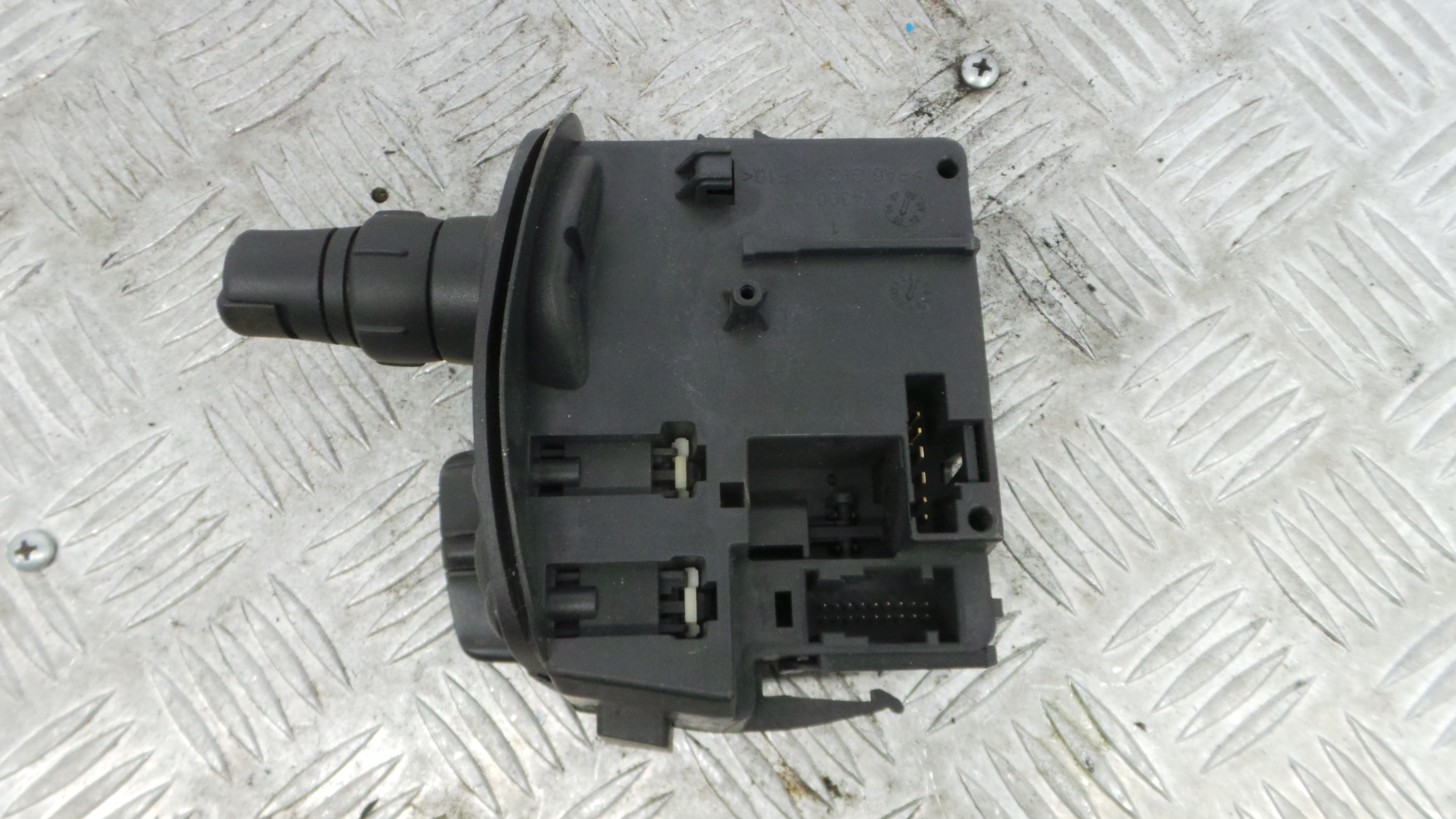 Comando de Limpa Para Brisas 88103003 - RENAULT CLIO III (BR0/1, CR0/1)-37054052