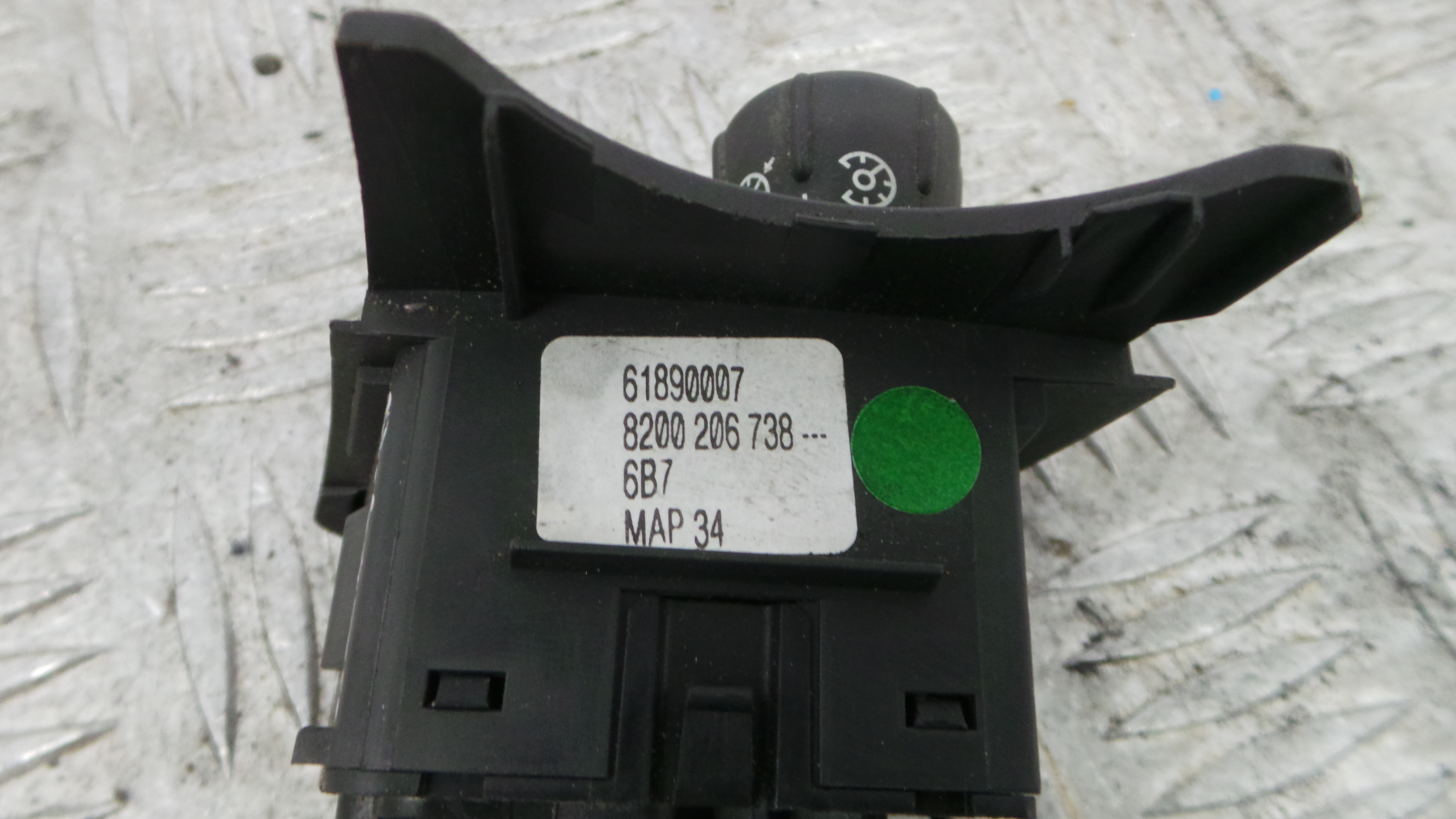 Comando do Cruise Control 8200206738 - RENAULT SCÉNIC II (JM0/1_)-37054101