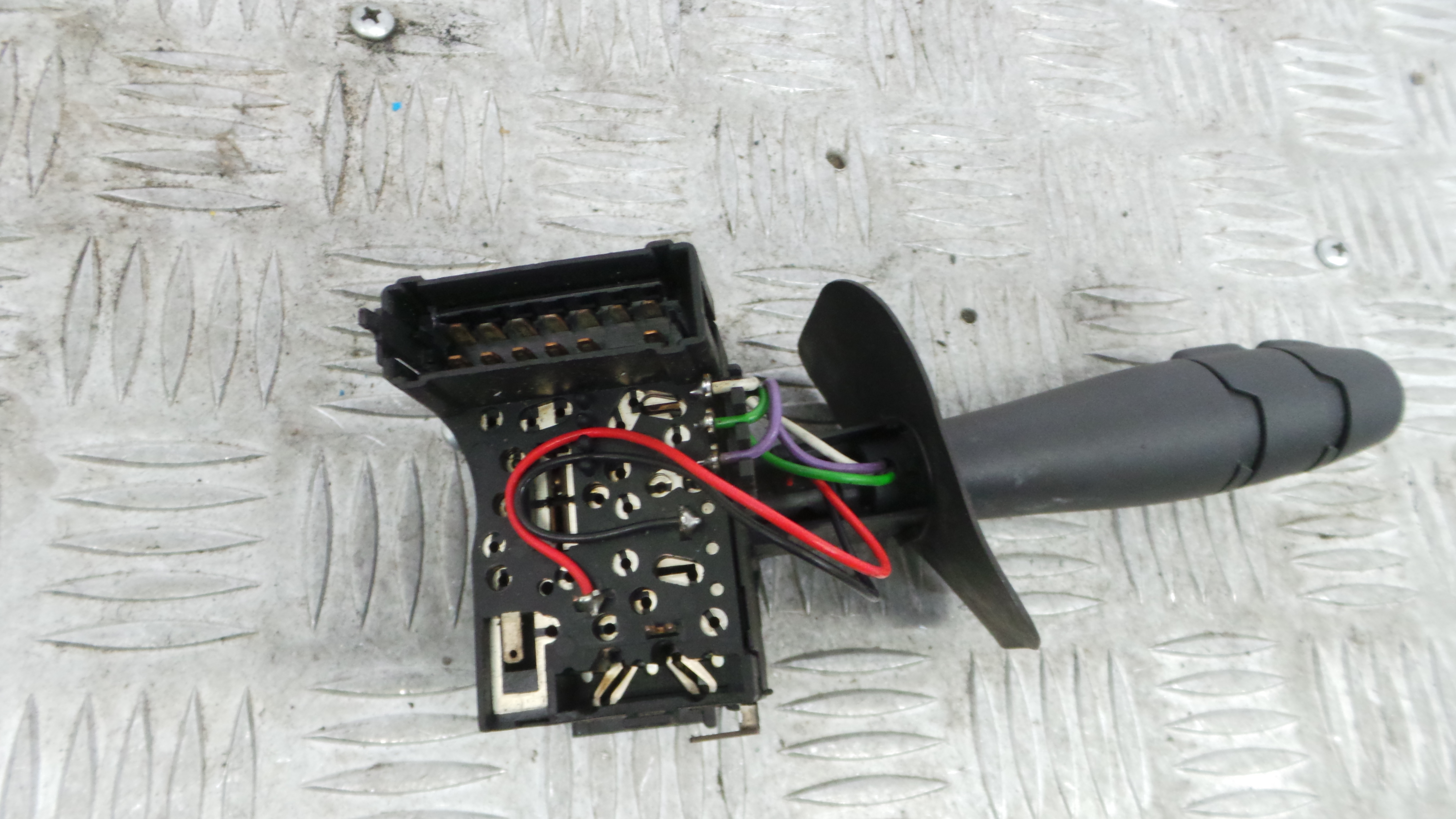 Manete / Comando dos Piscas 7701047552 - RENAULT CLIO II (BB_, CB_), CLIO Mk II (BB_, CB_)-37054257