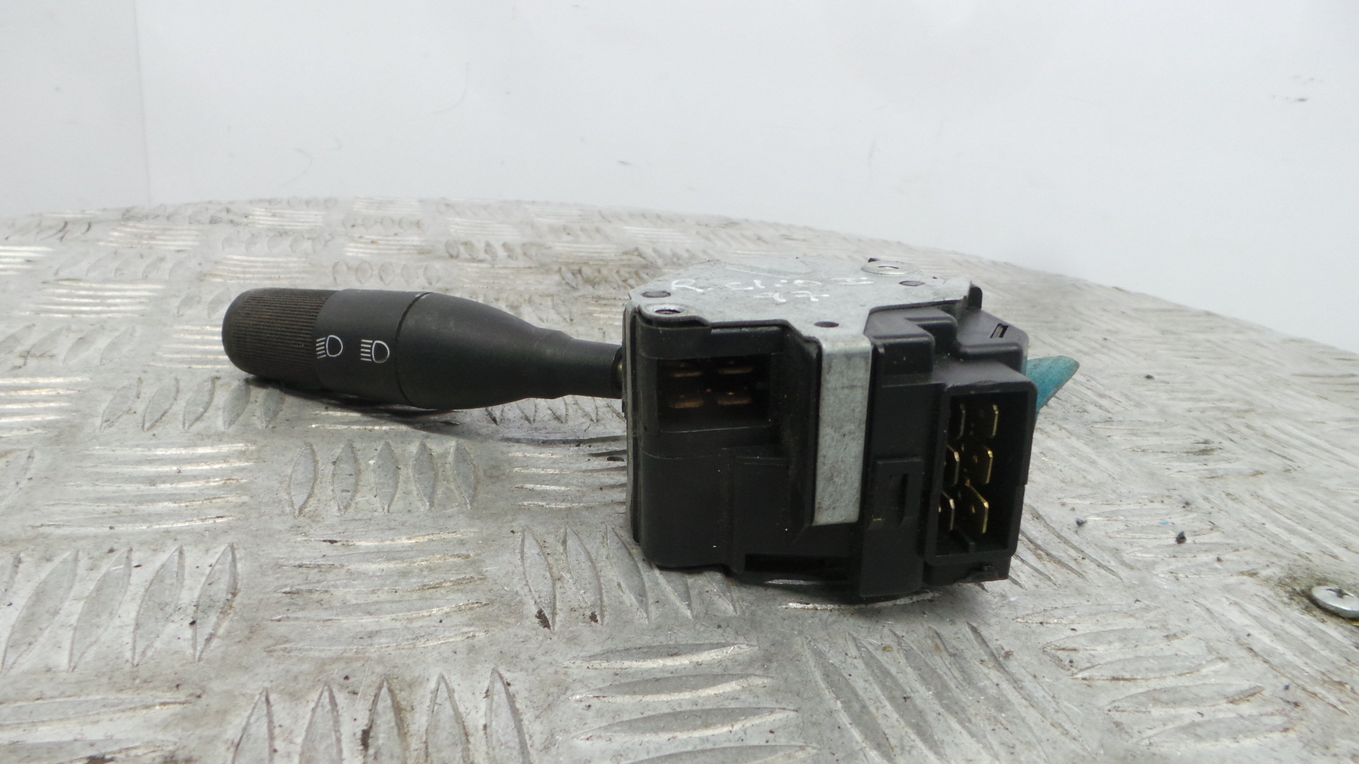 Manete / Comando dos Piscas 7700842114A - RENAULT CLIO I (B/C57_, 5/357_)-37054305