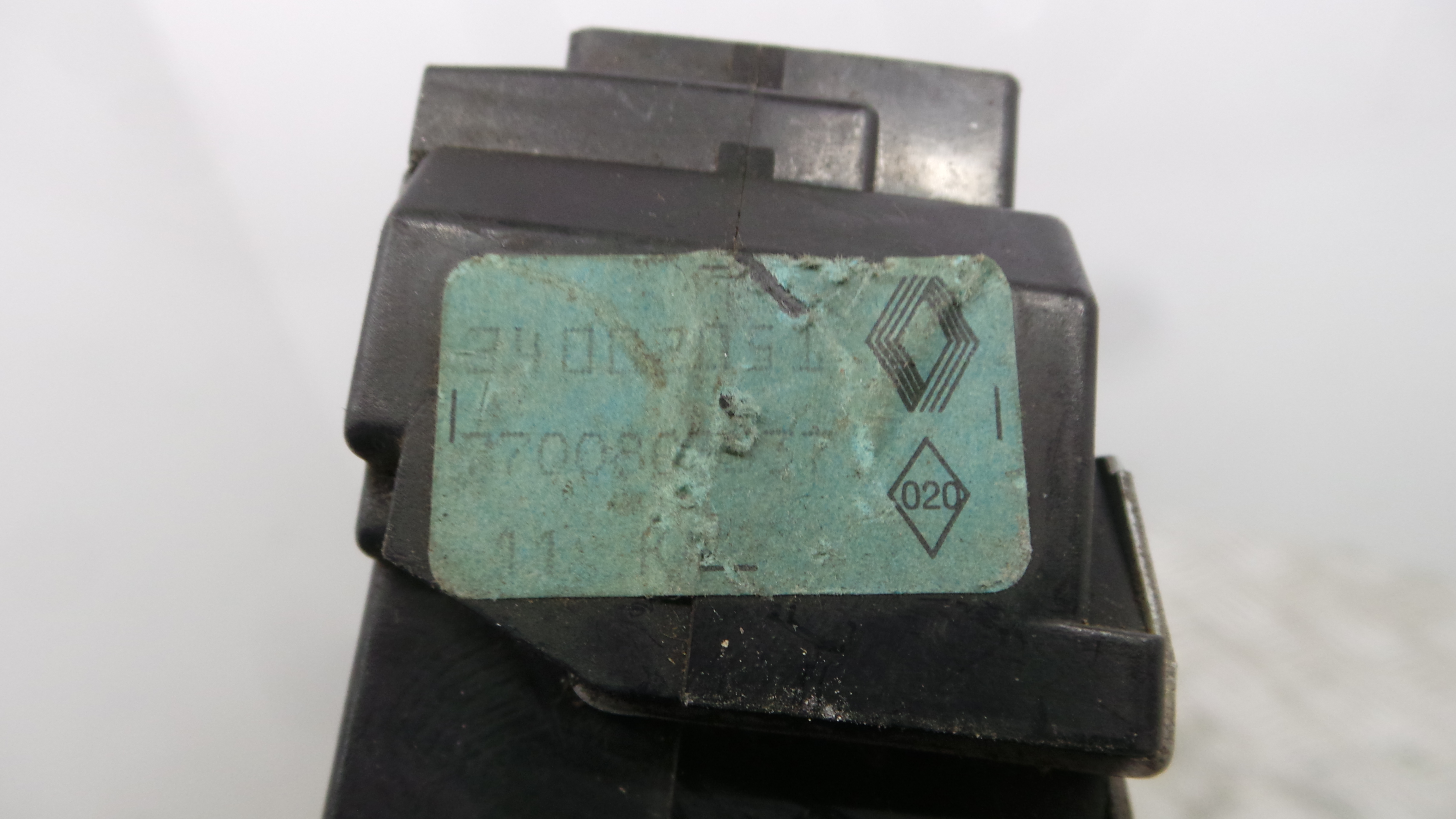 Manete / Comando dos Piscas  - RENAULT CLIO I (B/C57_, 5/357_)-37054308