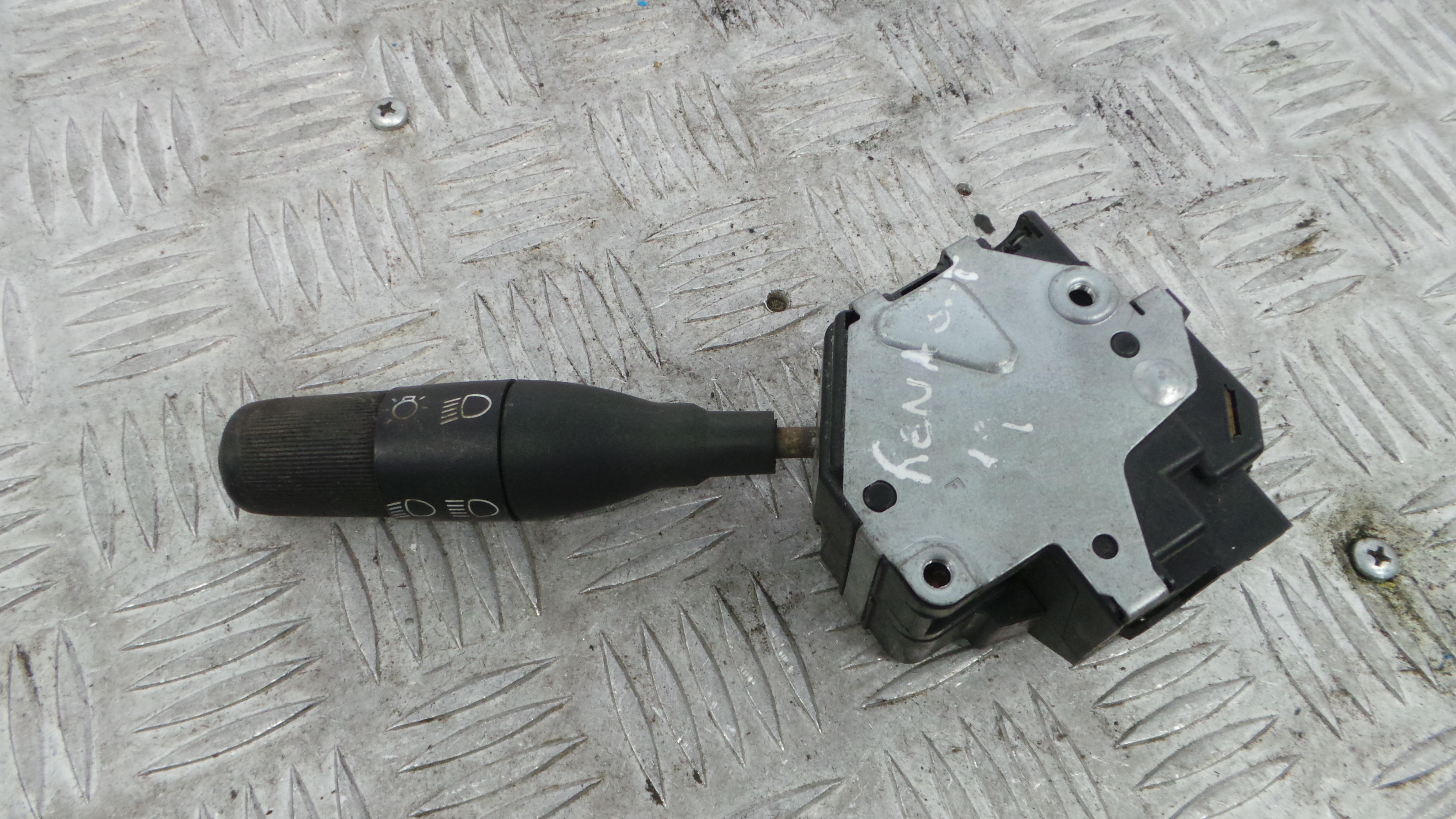 Manete / Comando dos Piscas 7700803537 - RENAULT 19 II (B/C53_), 19 Mk II (B/C53_)-37054311