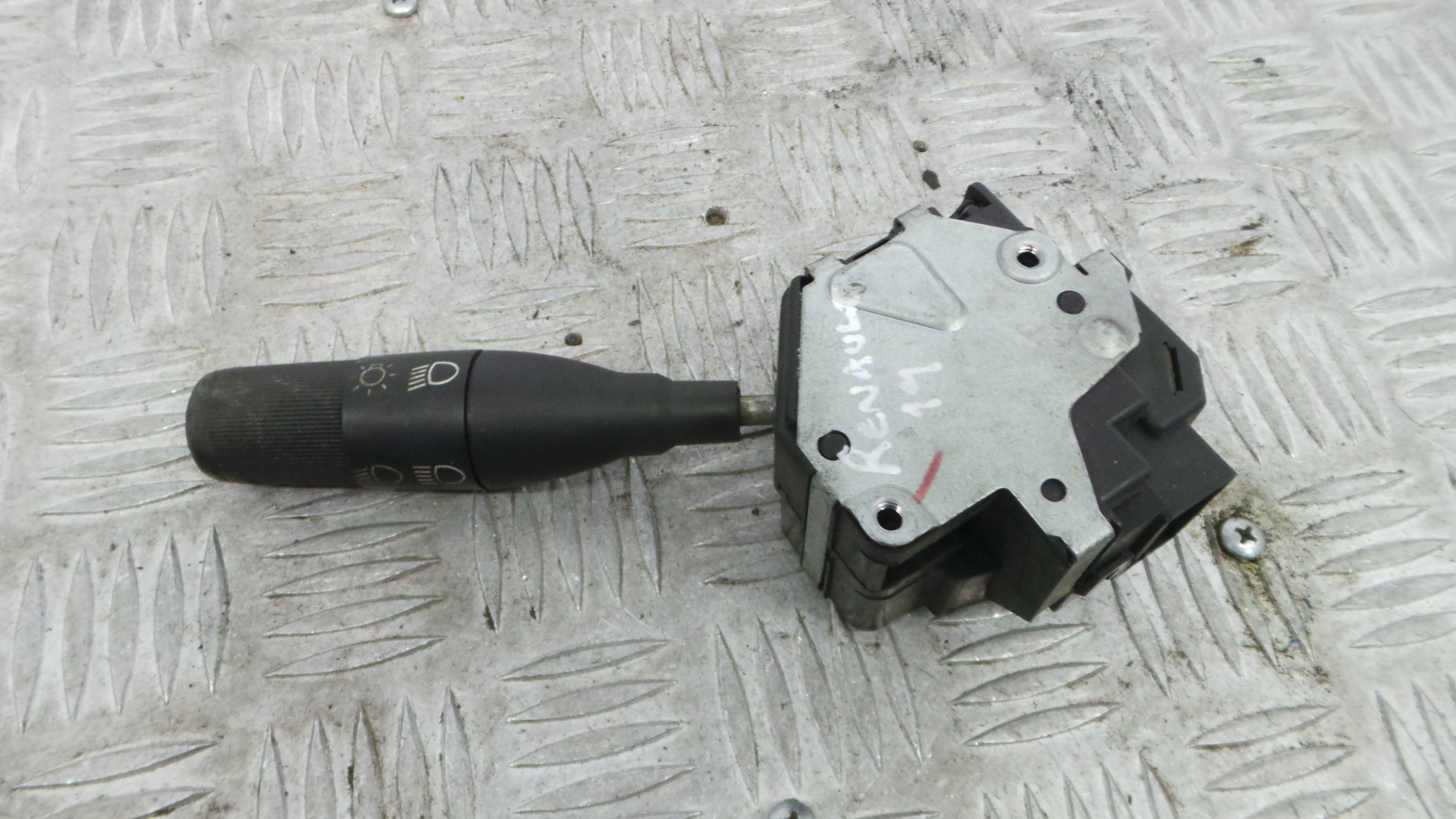 Manete / Comando dos Piscas 7700803537 - RENAULT 19 II (B/C53_), 19 Mk II (B/C53_)-37054314