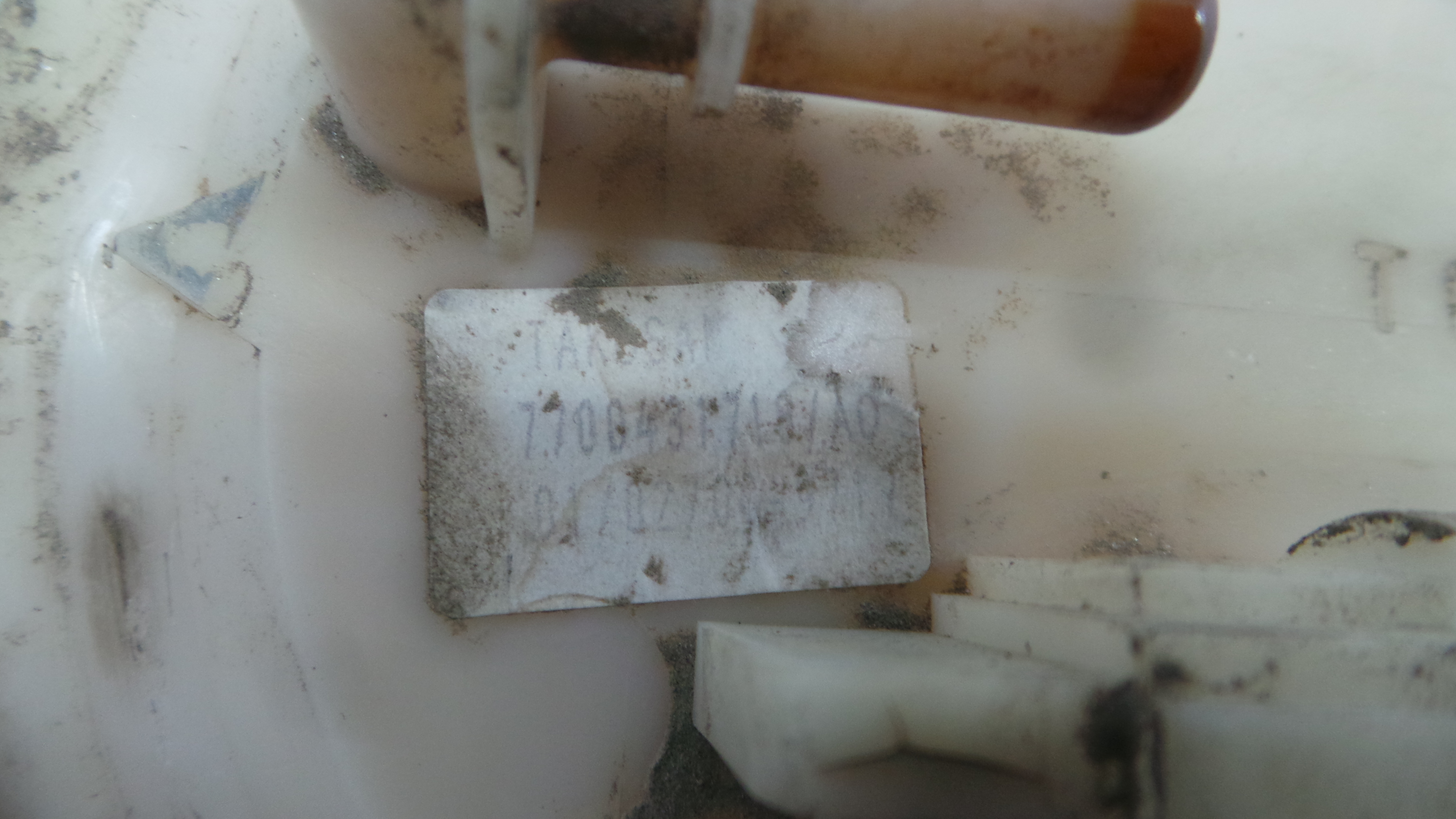 Boia do Combustível 7700431718 - RENAULT MEGANE I Break (KA0/1_), MEGANE I Grandtour (KA0/1_)-37057101