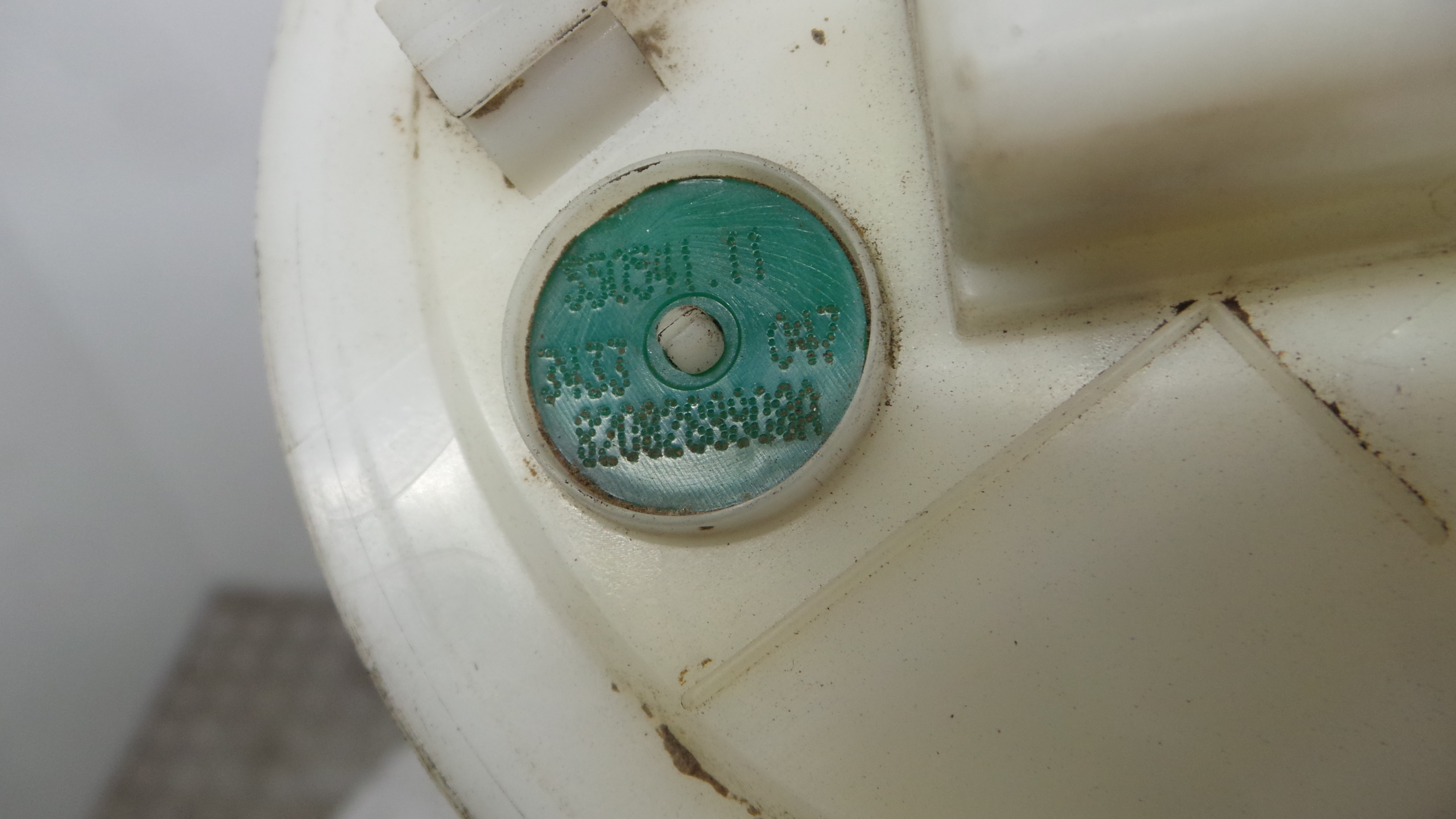 Boia do Combustível 8200288808A - RENAULT MEGANE II (BM0/1_, CM0/1_)-37057151