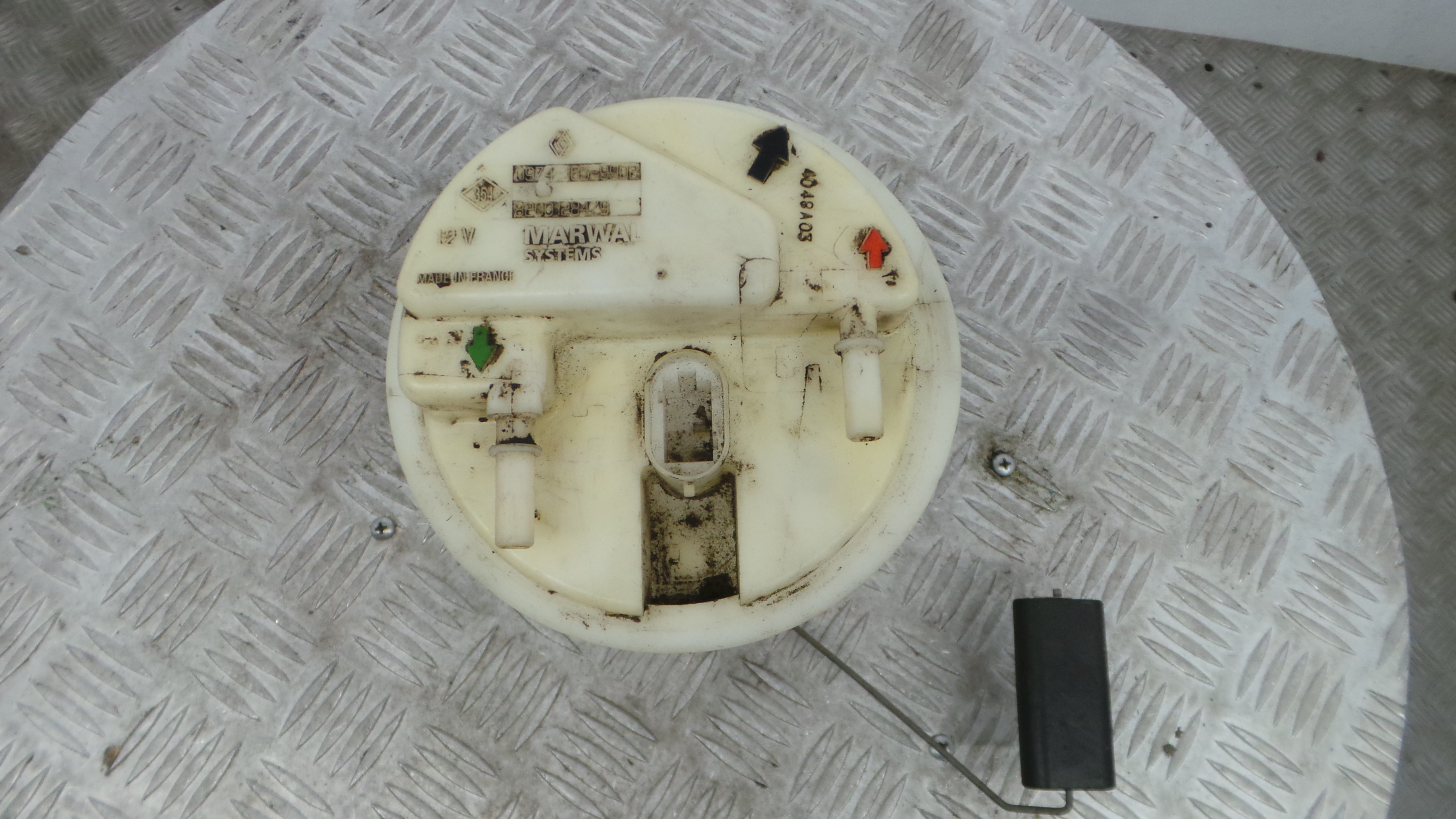 Boia do Combustível 8200128479 - RENAULT CLIO II (BB_, CB_), CLIO Mk II (BB_, CB_)-37057181