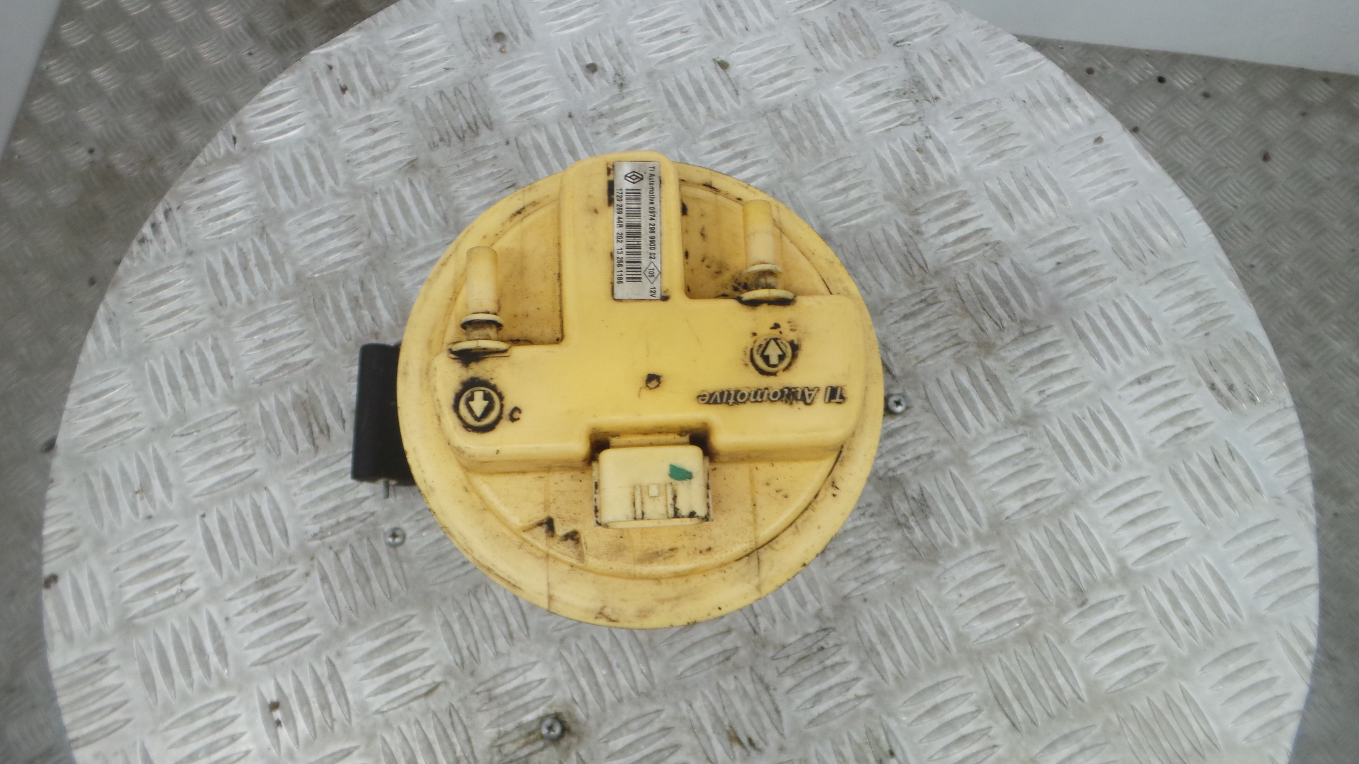 Boia do Combustível 172026944R - RENAULT CLIO IV (BH_)-37057213