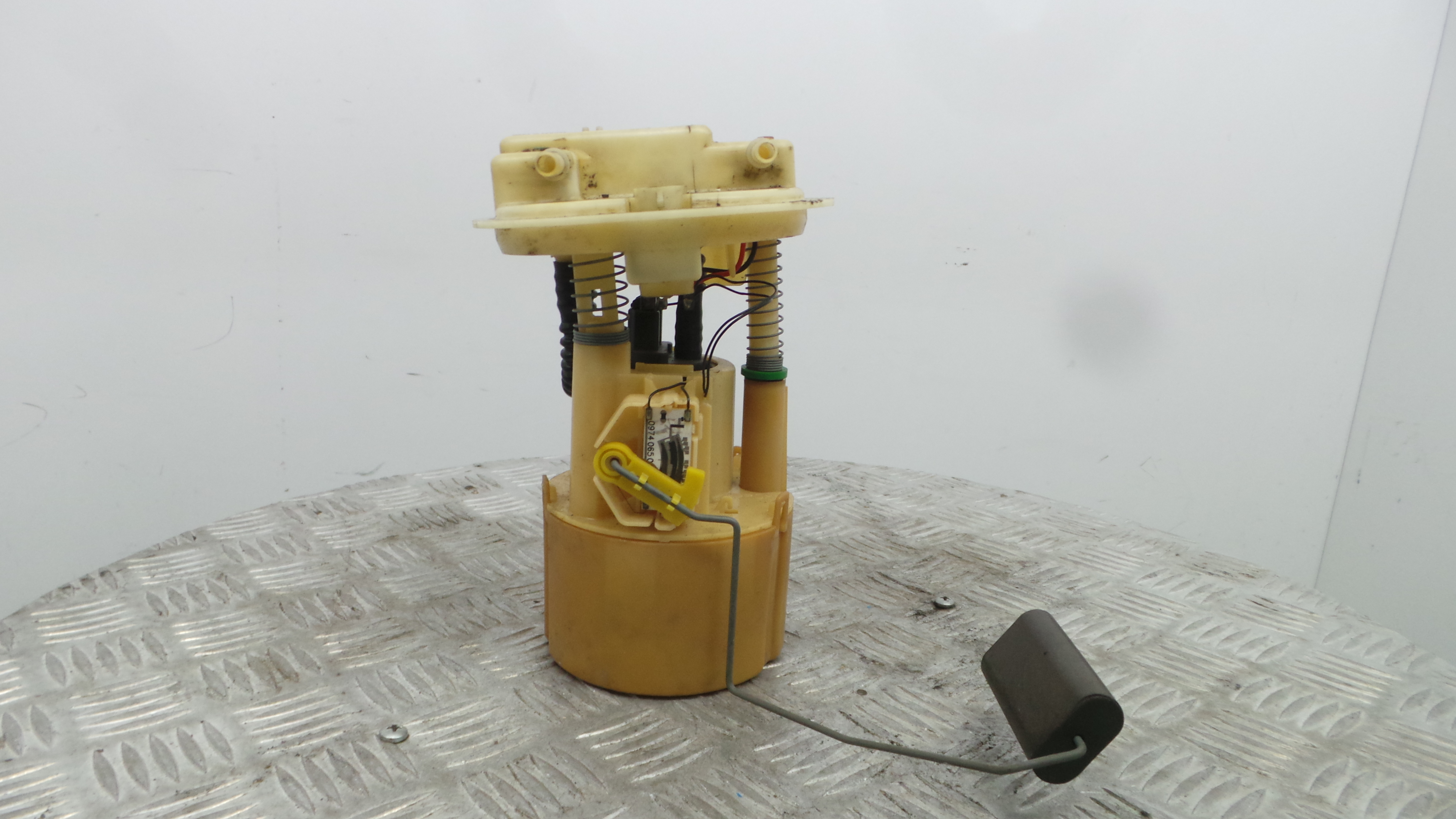 Boia do Combustível 7700416988 - RENAULT CLIO II (BB_, CB_), CLIO Mk II (BB_, CB_)-37057228 Boia do Combustível 7700416988 - RENAULT CLIO II (BB_, CB_), CLIO Mk II (BB_, CB_)-37057228