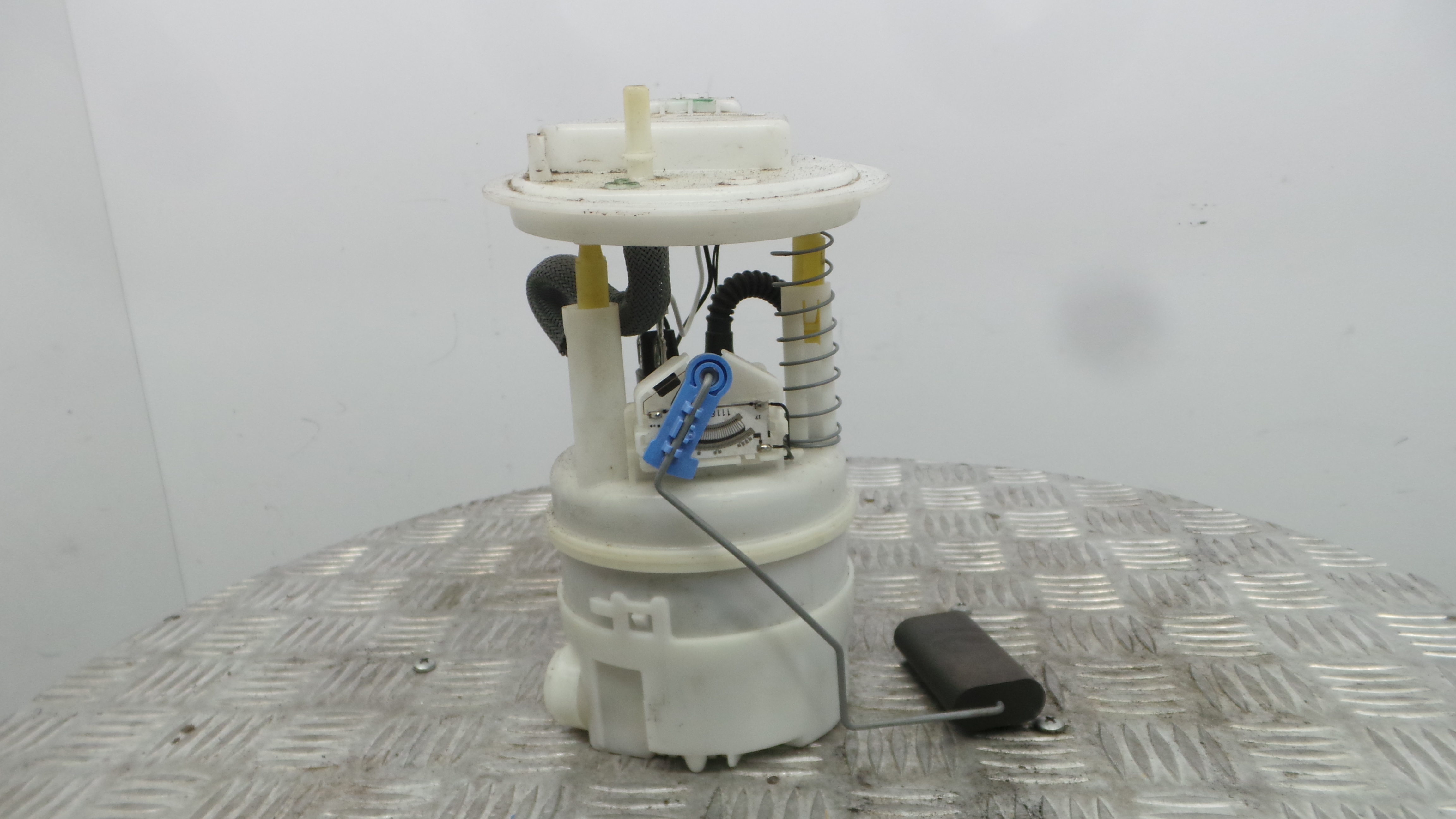 Boia do Combustível 172021210R - RENAULT CLIO V (B7_)-37057388