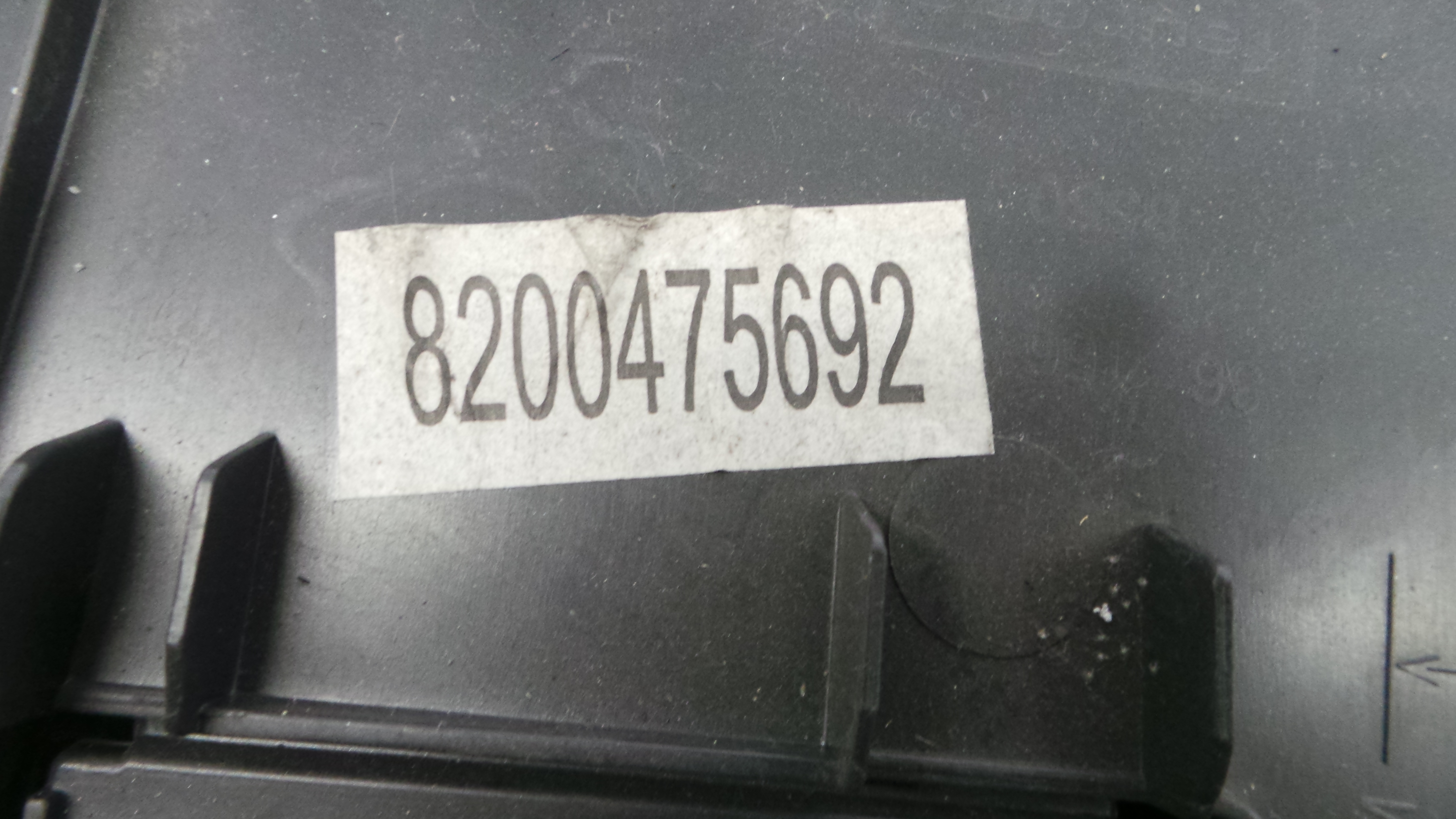 Porta Luvas 8200475692 - RENAULT CLIO III (BR0/1, CR0/1)-37057443