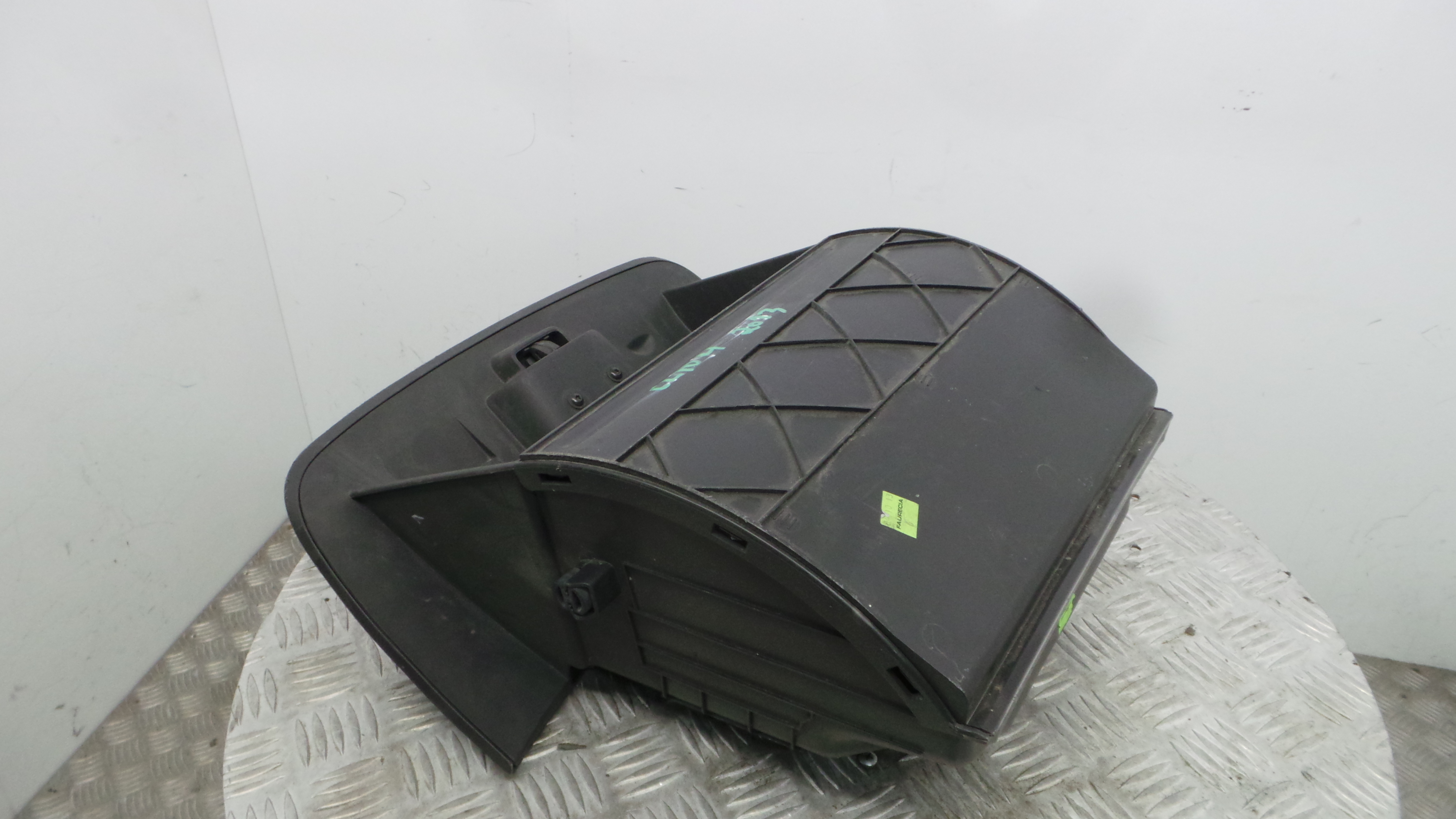 Porta Luvas  681087227R - RENAULT CLIO IV (BH_)-37057467
