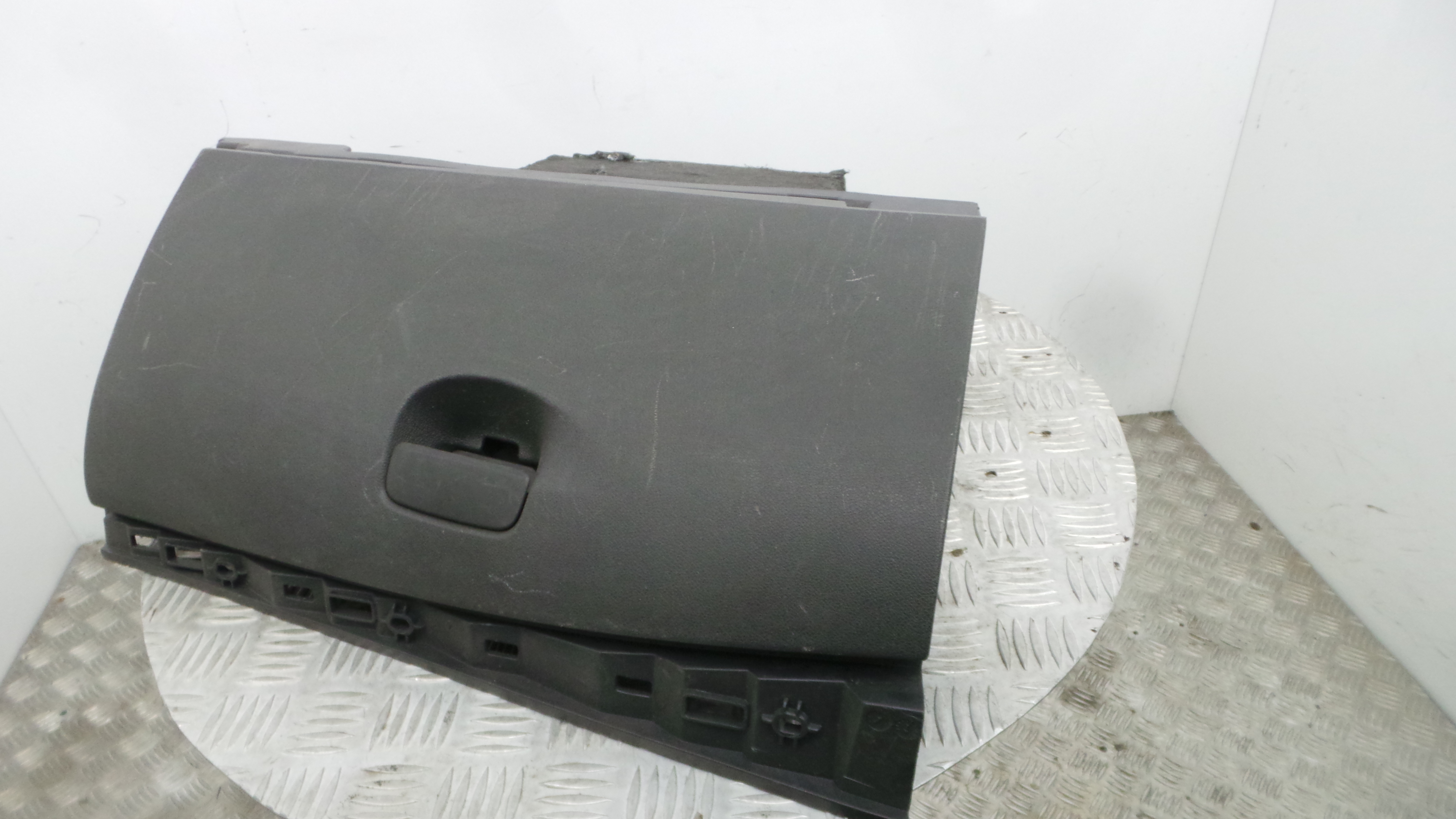 Porta Luvas  681080020R - RENAULT MEGANE III Hatchback (BZ0/1_, B3_)-37057488