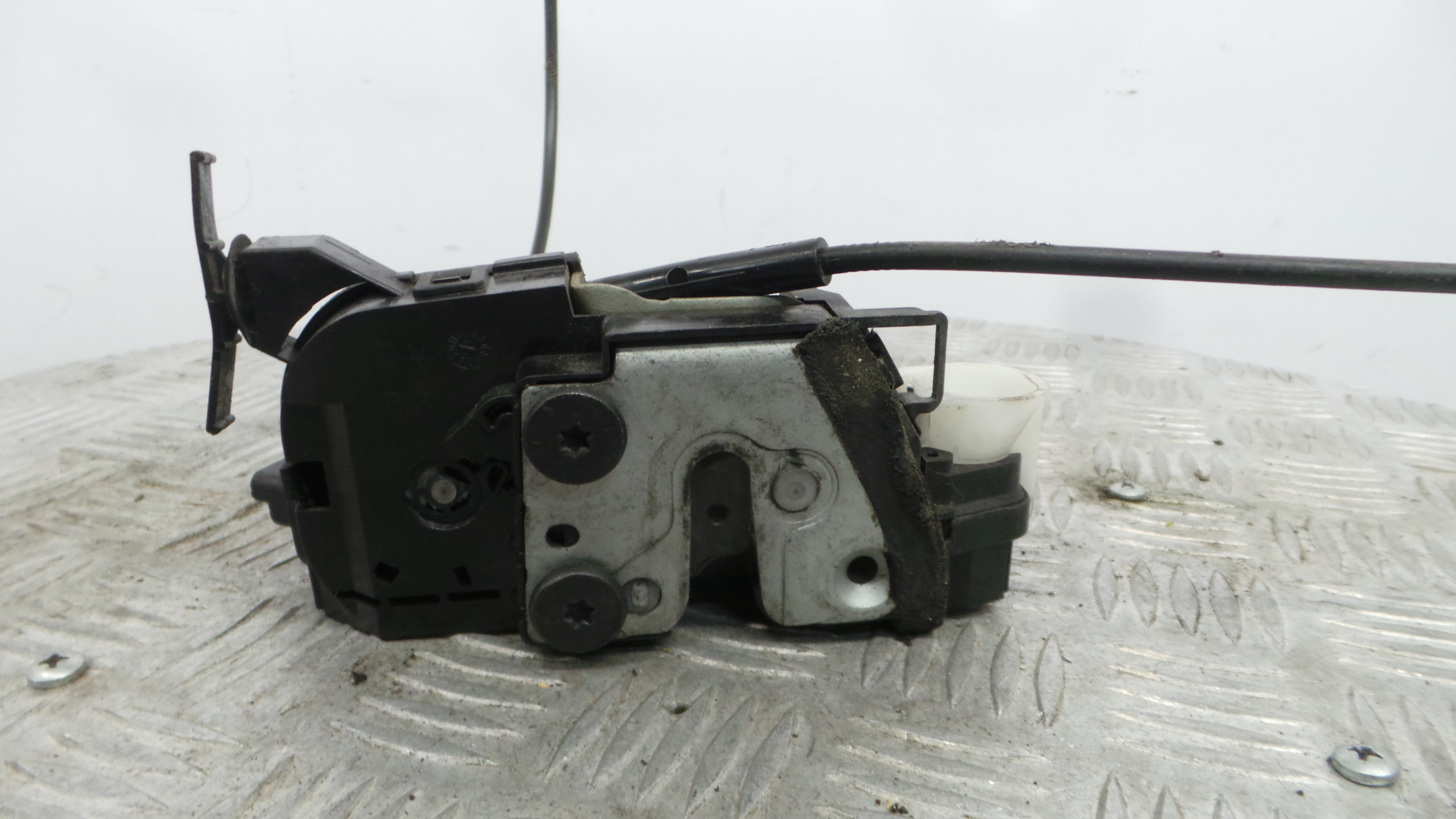 Fecho da Porta Frente Esq 805011929R - RENAULT CLIO IV (BH_)-37059730