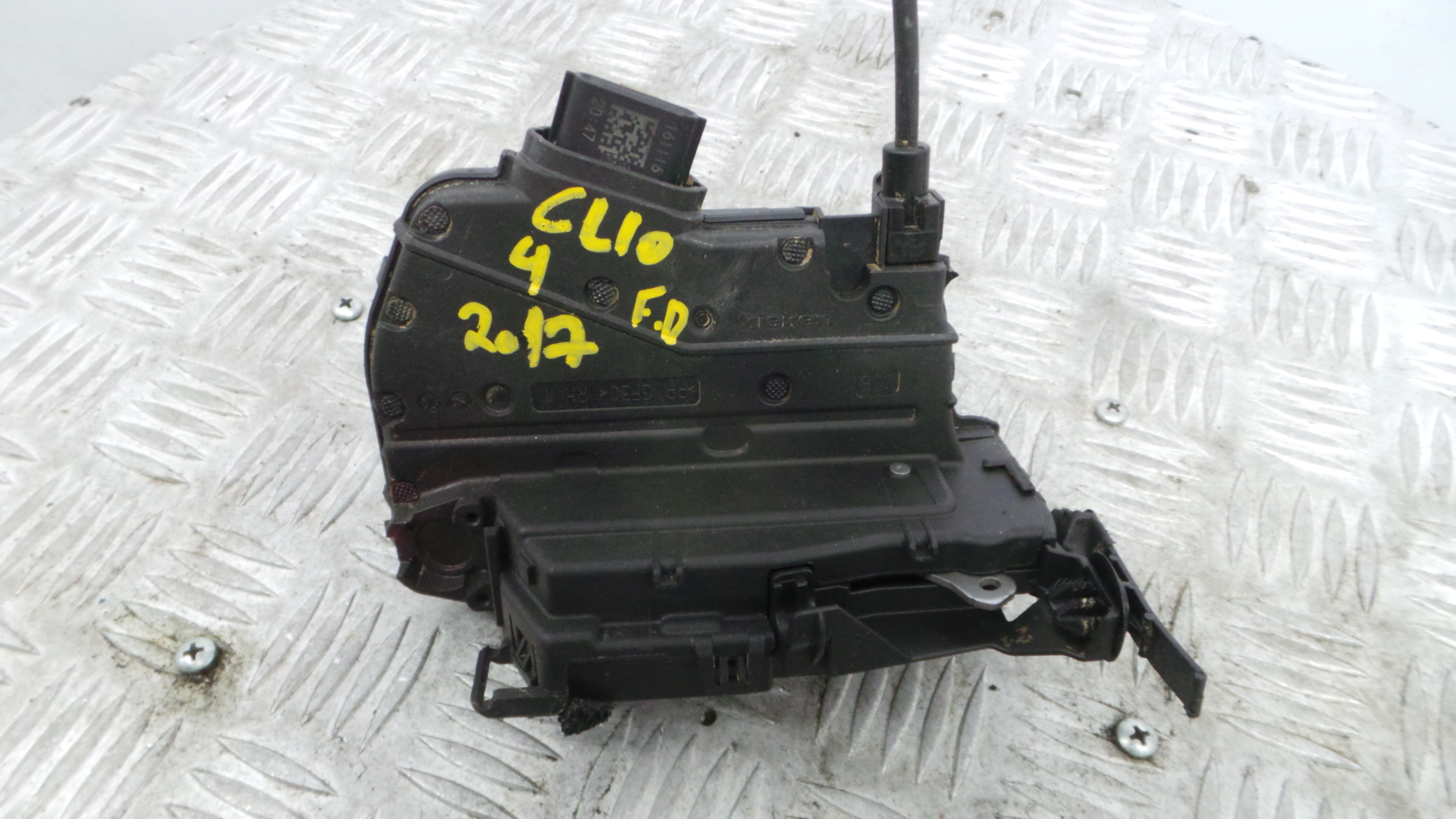 Fecho da Porta Frente Dto 805024563R - RENAULT CLIO IV (BH_)-37064453
