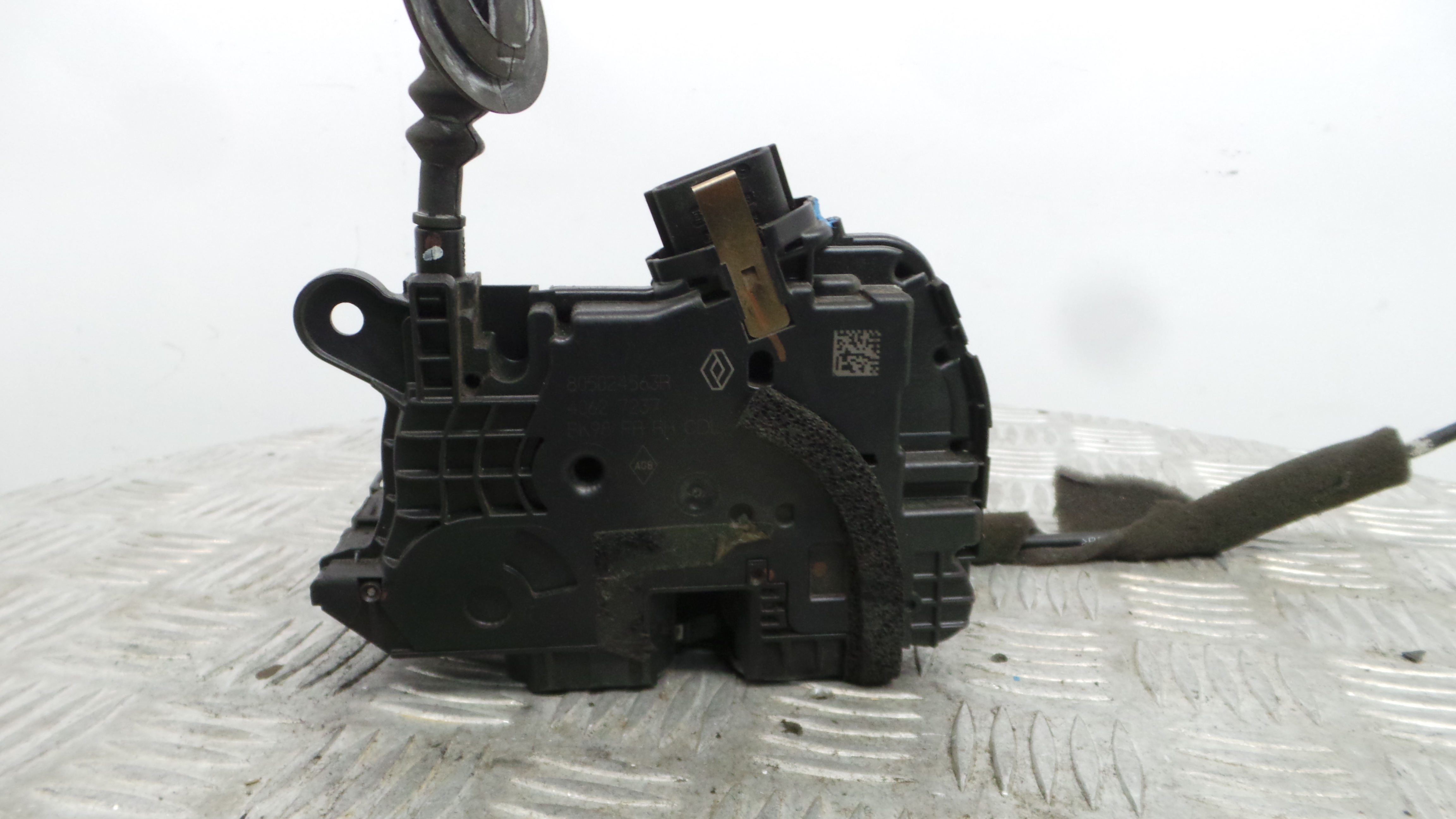 Fecho da Porta Frente Dto 805024563R - RENAULT CLIO IV (BH_)-37064551 Fecho da Porta Frente Dto 805024563R - RENAULT CLIO IV (BH_)-37064551