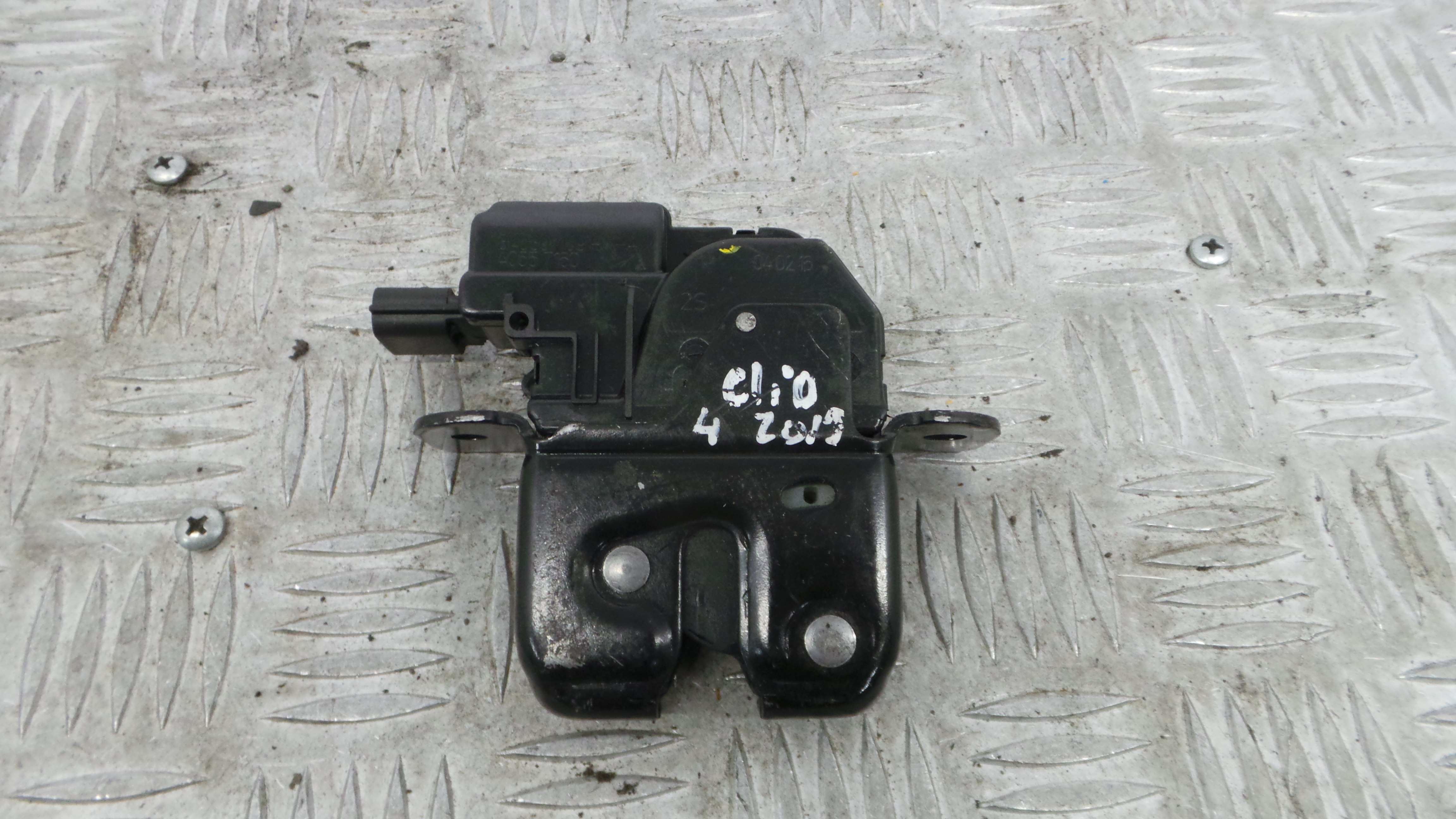 Fecho Mala  846307169R - RENAULT CLIO IV (BH_)-37065064