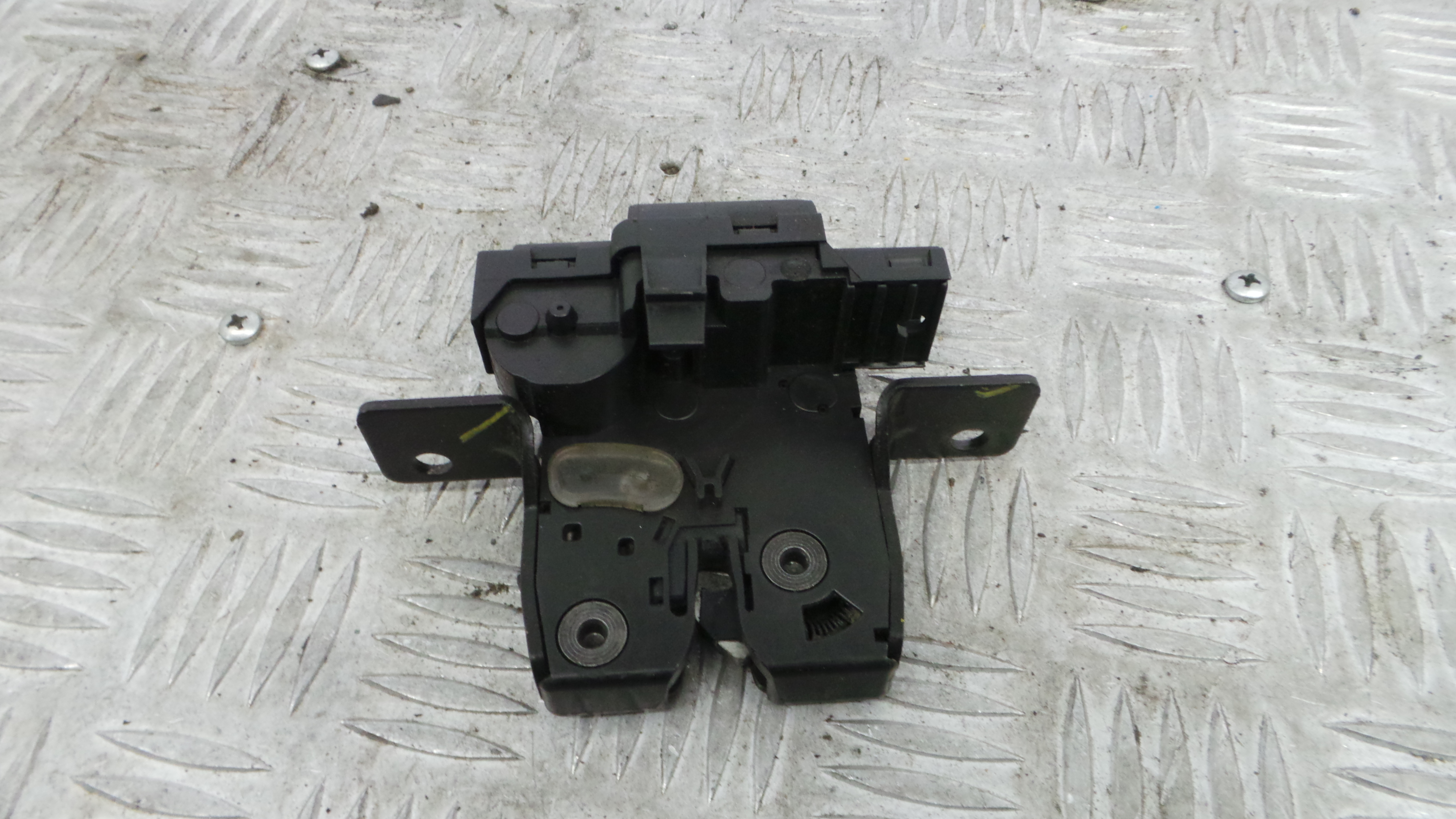 Fecho Mala  8200947699 – RENAULT CLIO III (BR0/1, CR0/1)