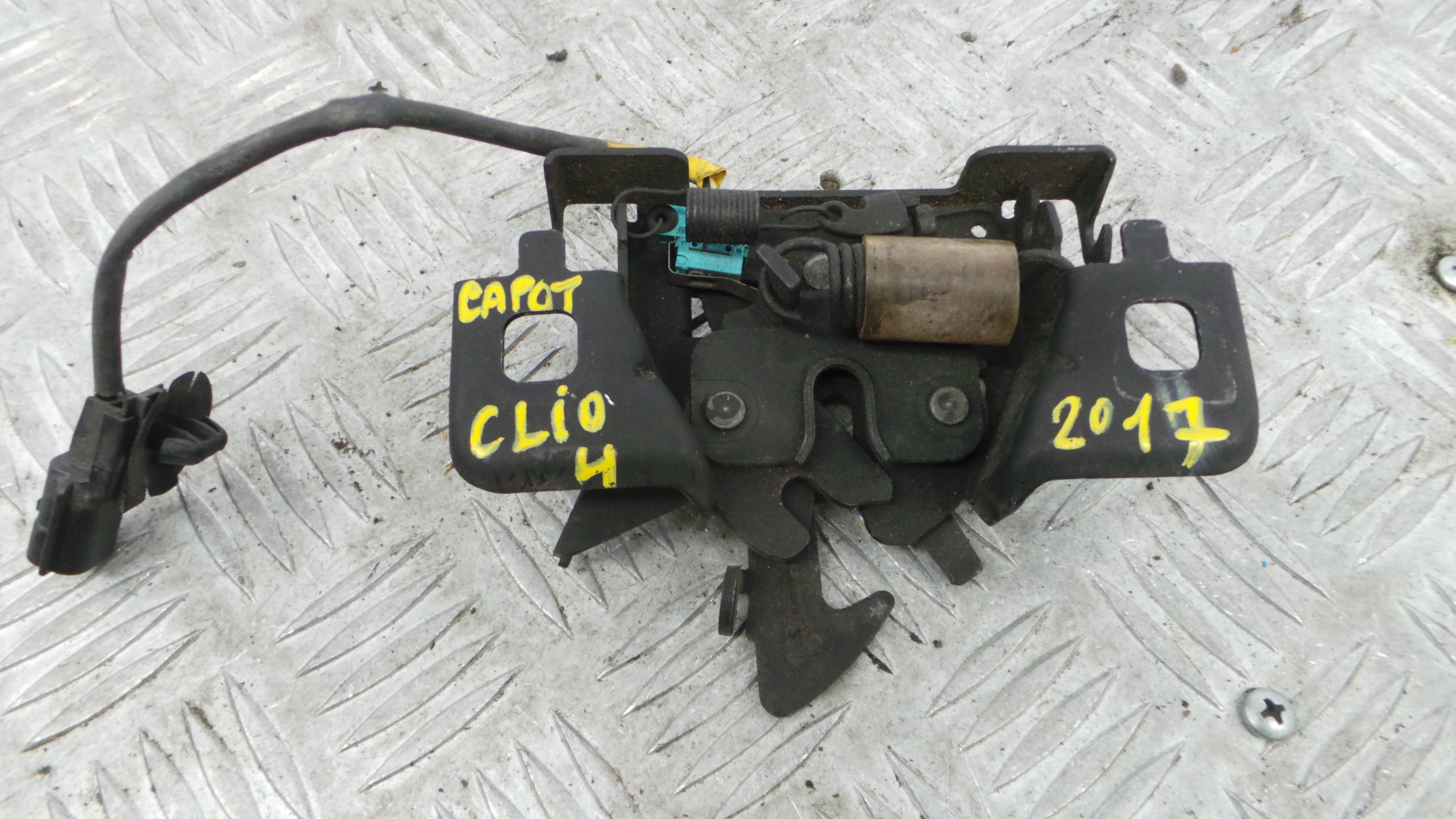 Fecho do Capot 656011705R - RENAULT CLIO IV (BH_)-37065218