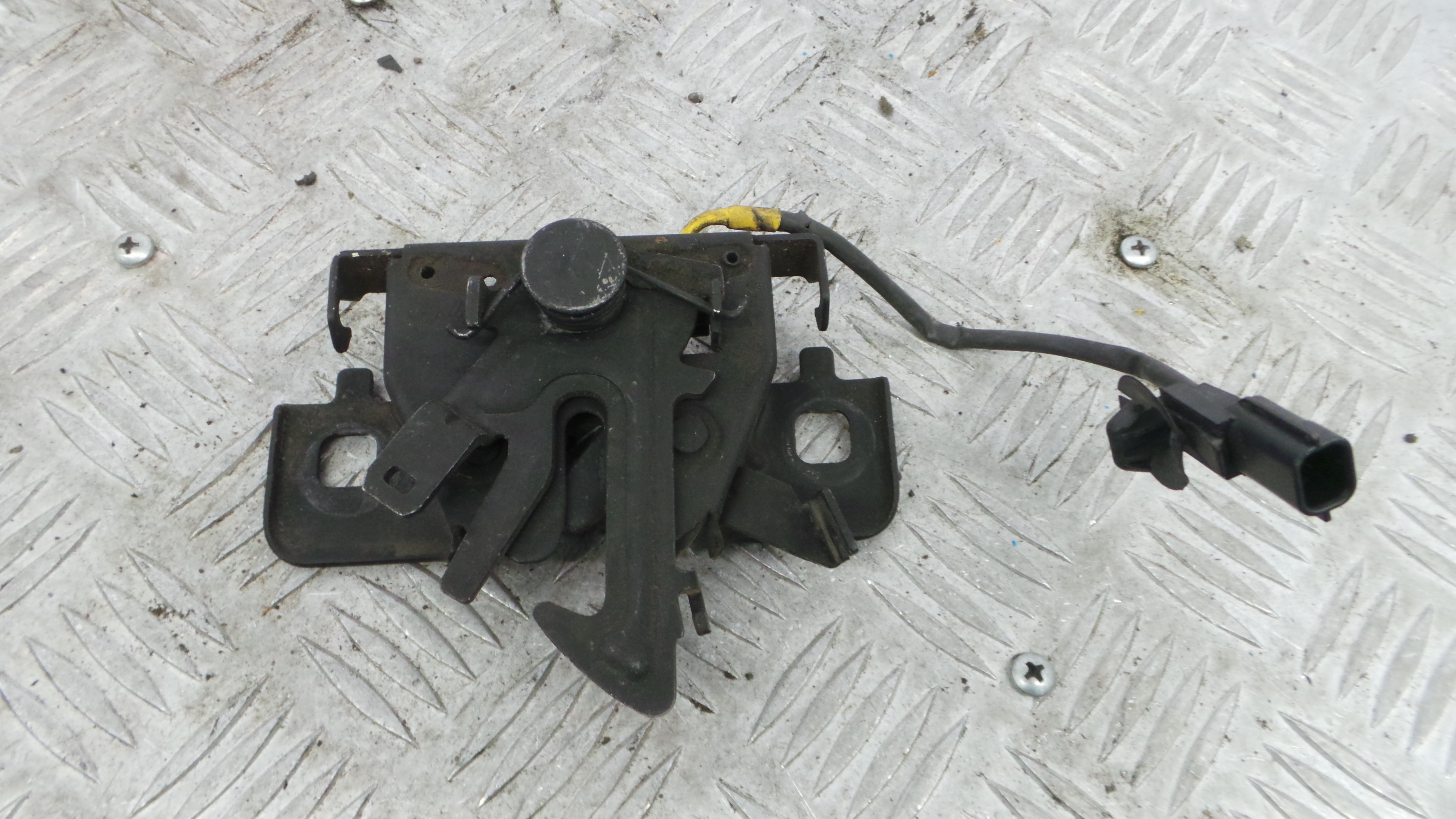 Fecho do Capot 656011705R - RENAULT CLIO IV (BH_)-37065218