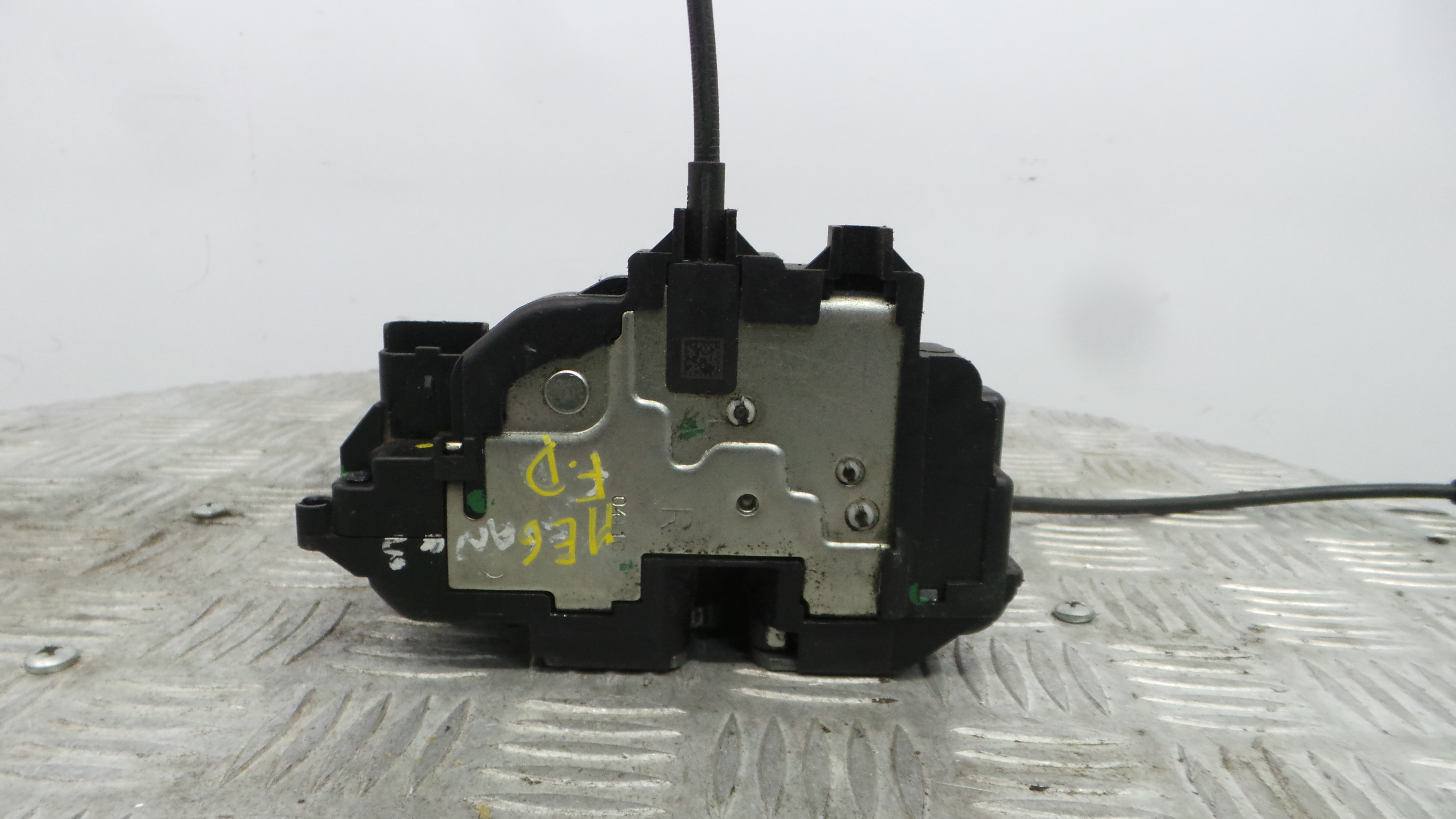 Fecho da Porta Frente Dto 805020001R - RENAULT MEGANE III Hatchback (BZ0/1_, B3_)-37065224